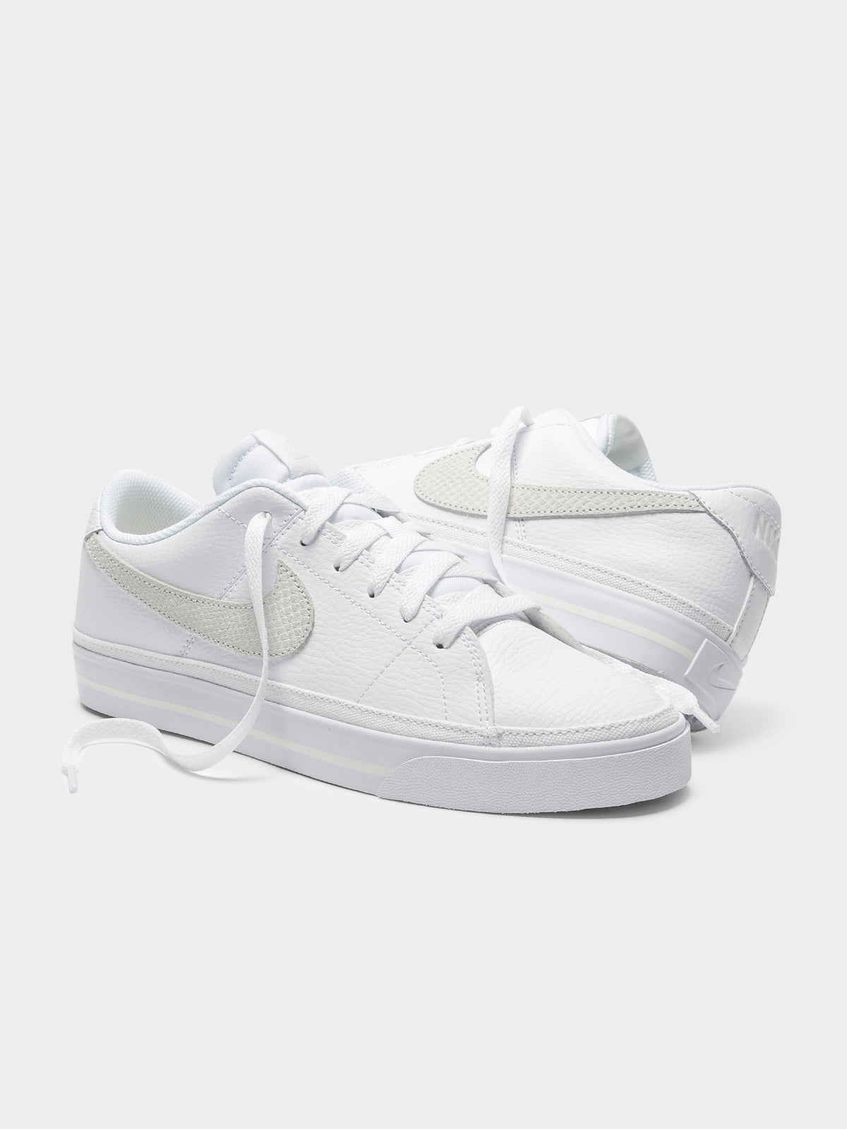 Womens Court Legacy Sneakers in White &amp; Sail Beige