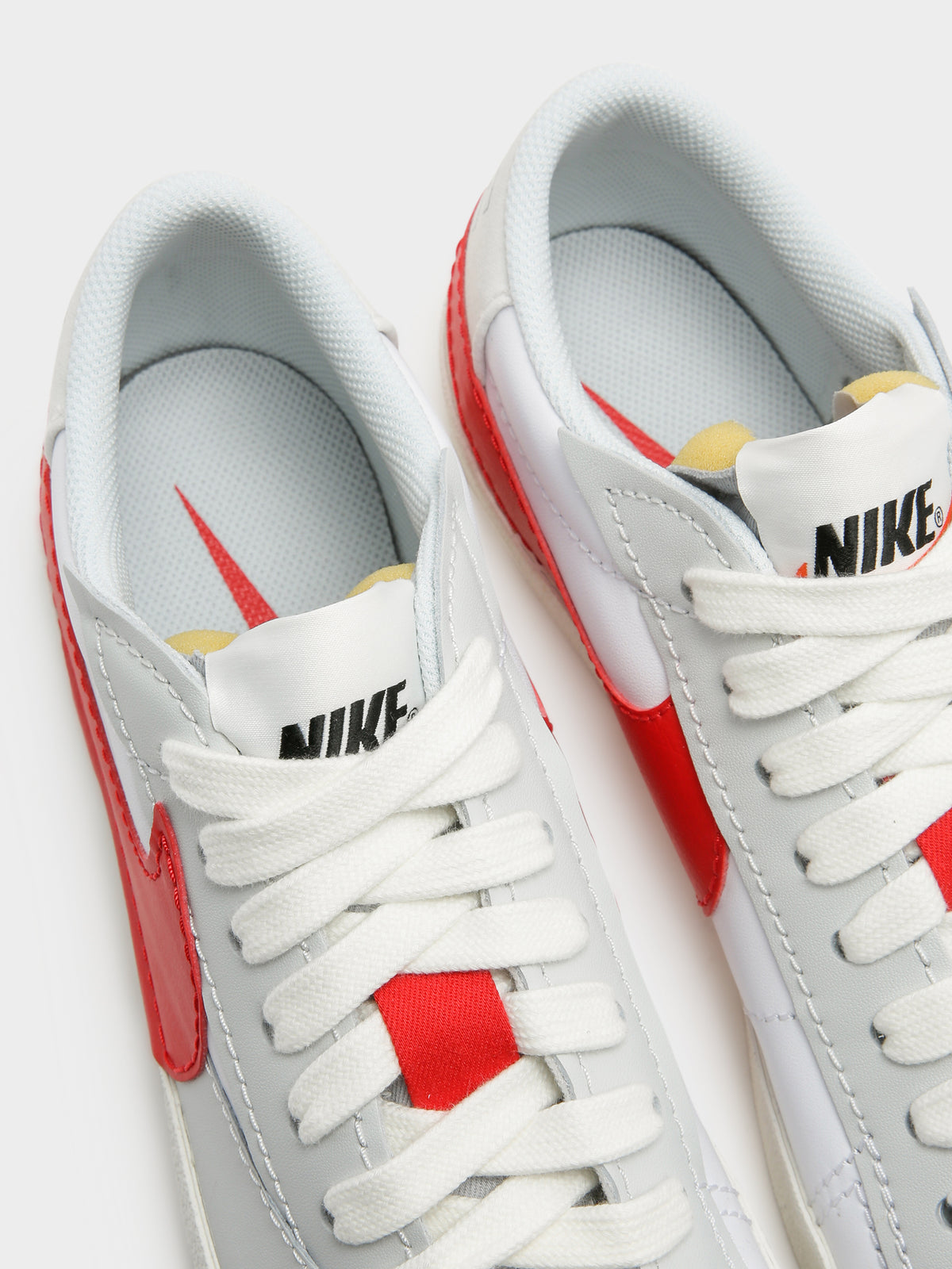 Nike Mens Blazer Low '77 Sneakers | White/Red