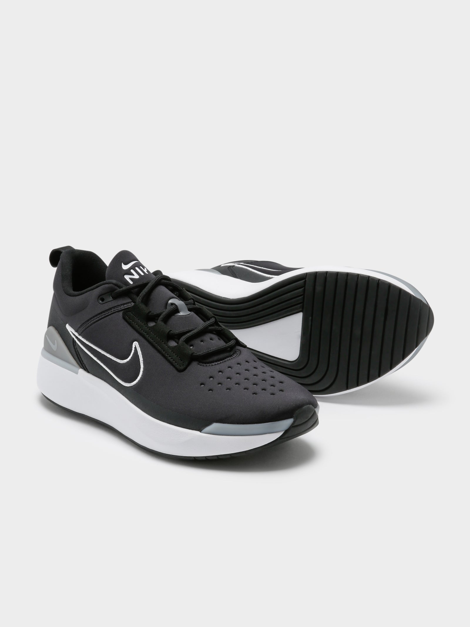 Mens E-Series 1.0 Sneakers in Black & White