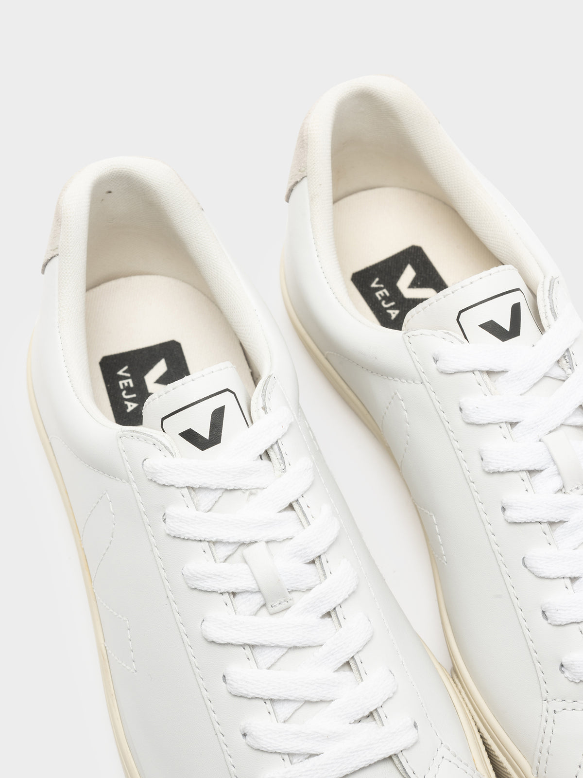 Unisex Esplar Leather Sneaker in Extra White
