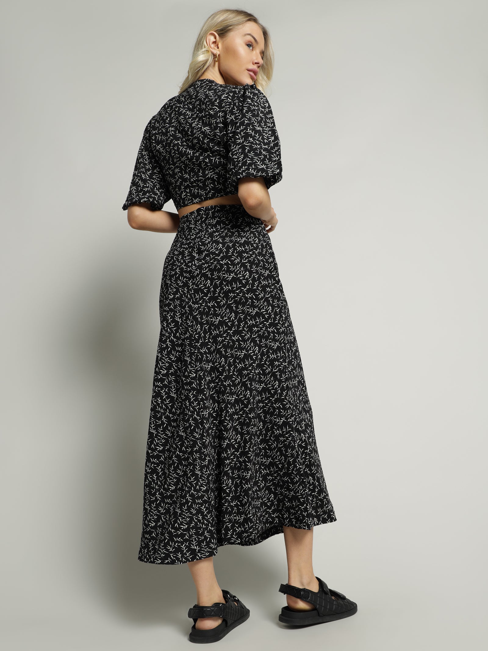 Giselle Midi Skirt