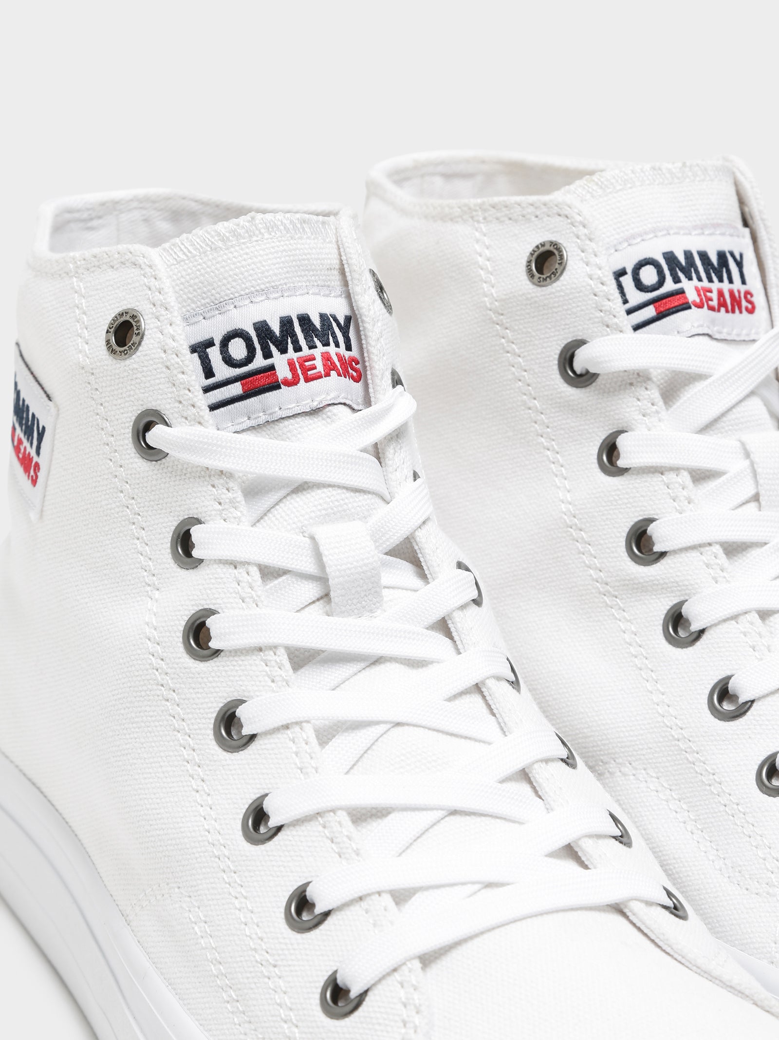 Unisex Mid Cut Lace High Top Sneaker