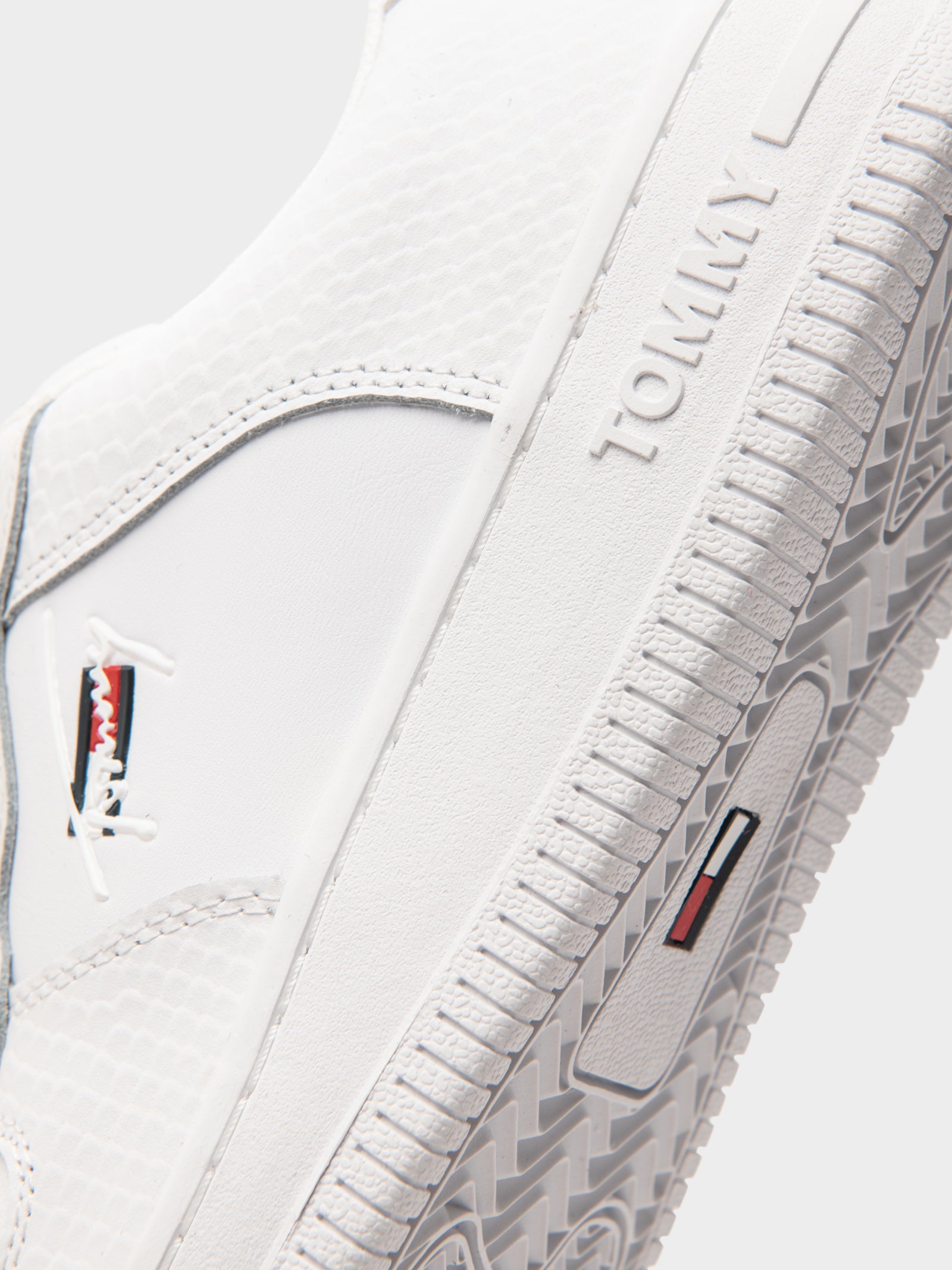 Womens Textured Leather Basket Cupsole Sneakers