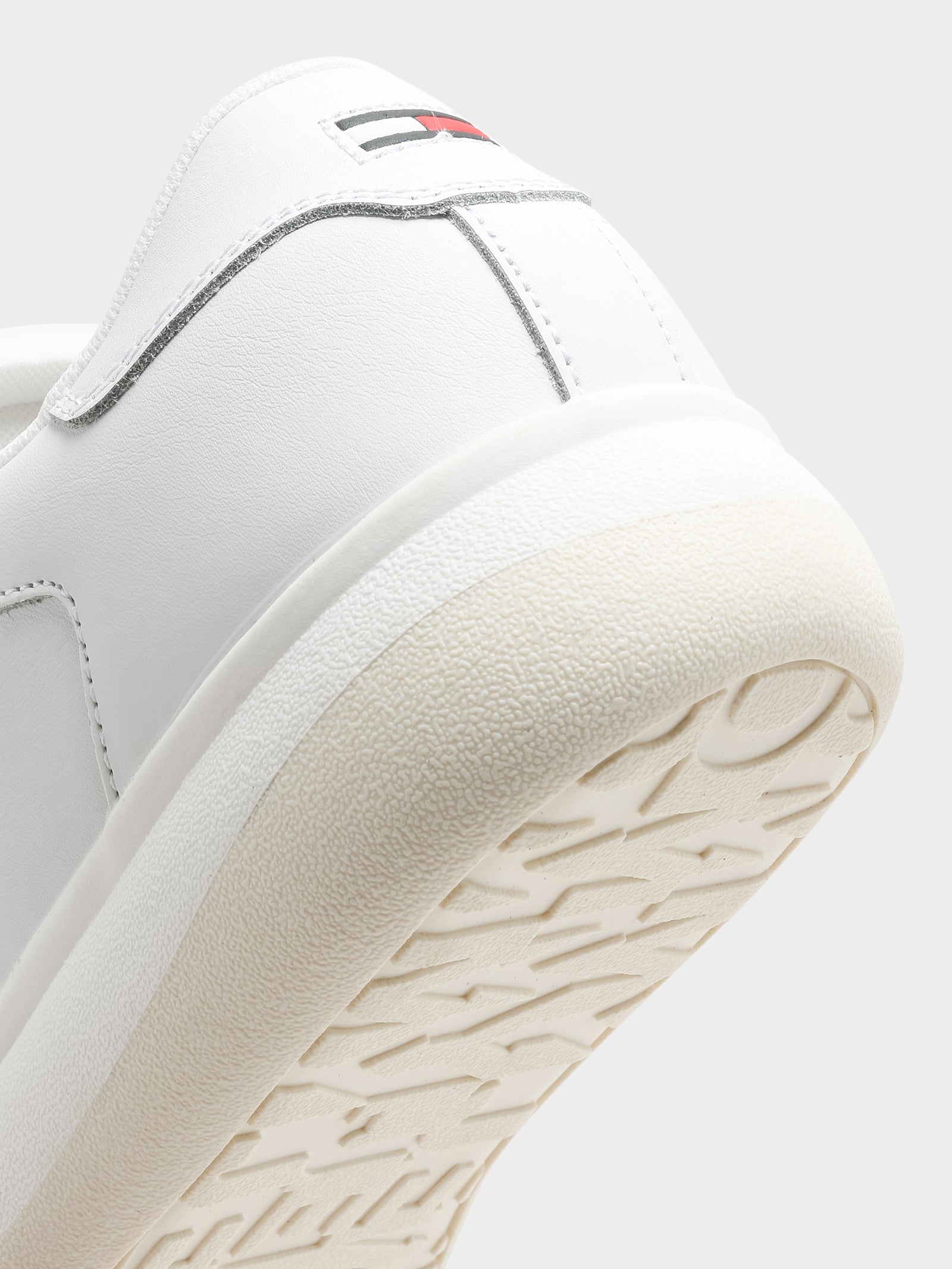 Womens Olivia 1A Sneakers