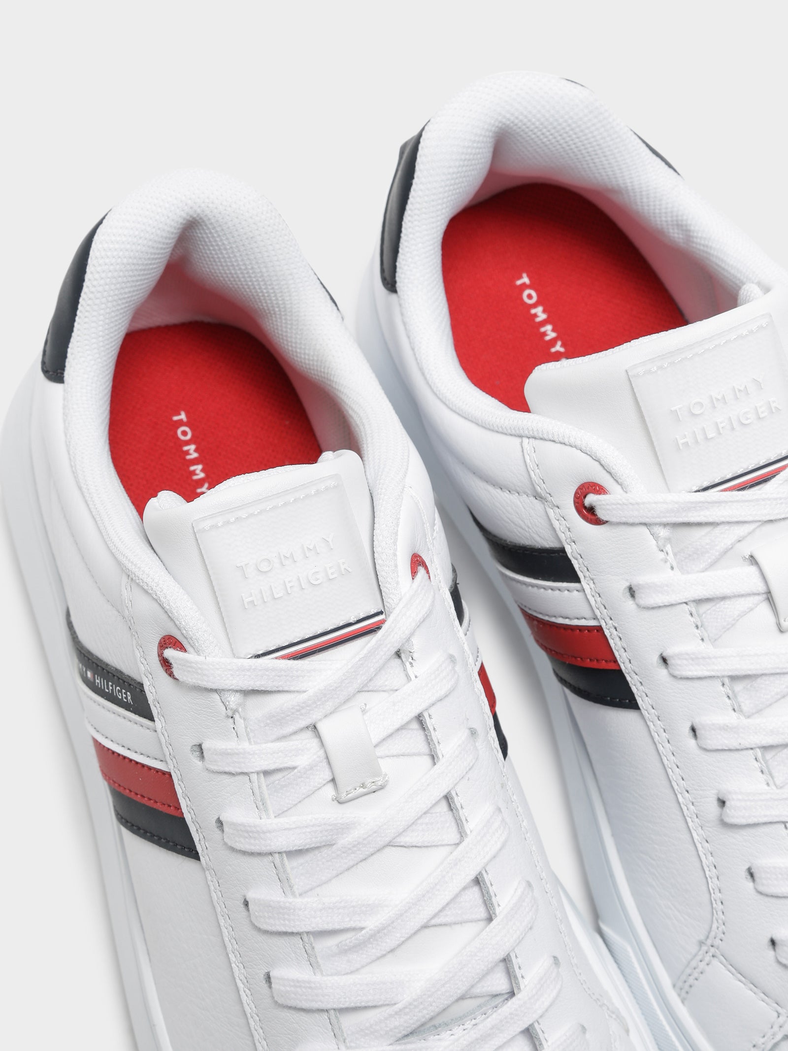 Mens Essential Leather Sneakers