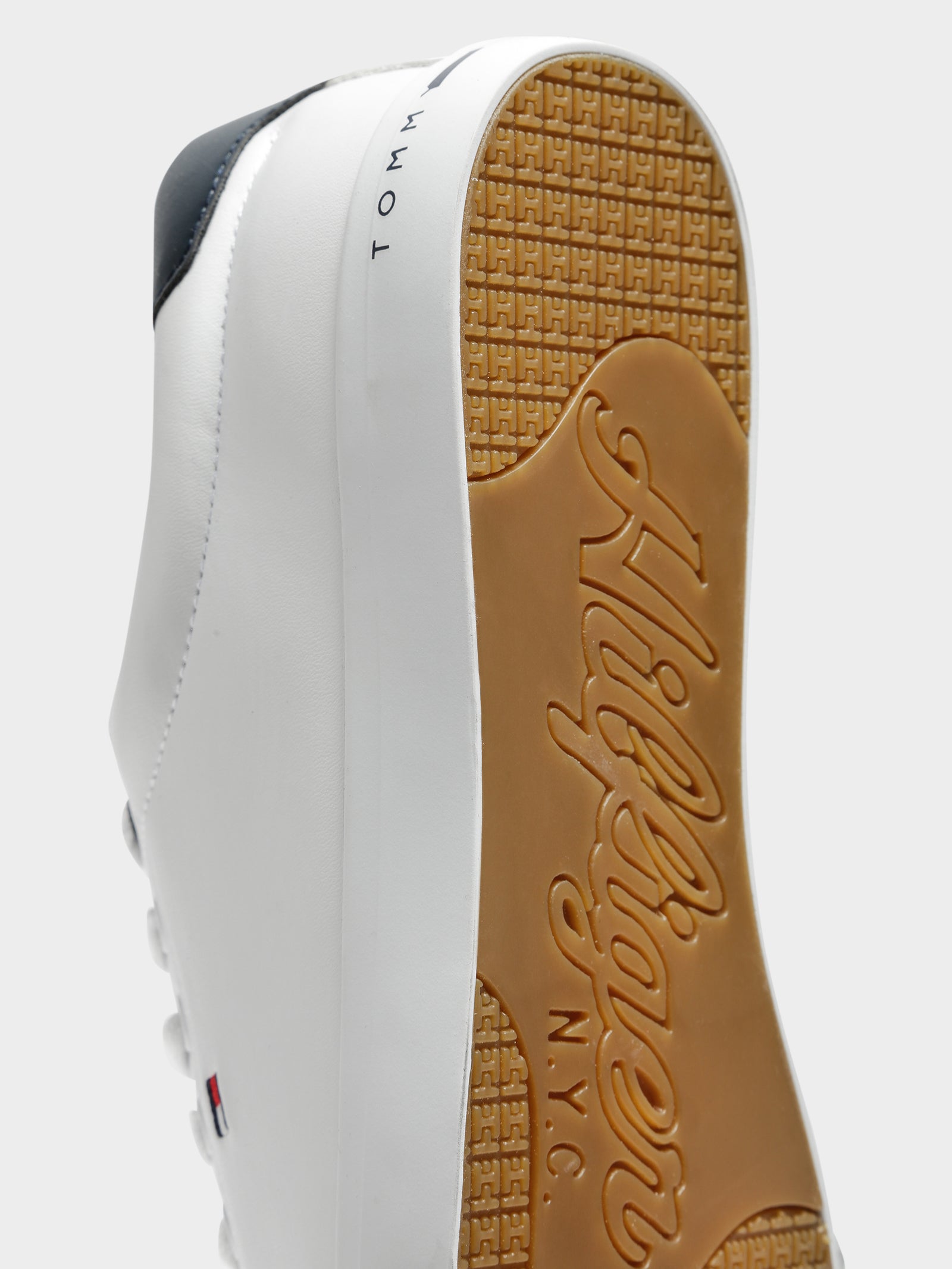 Mens Thin Stripe Sneaker