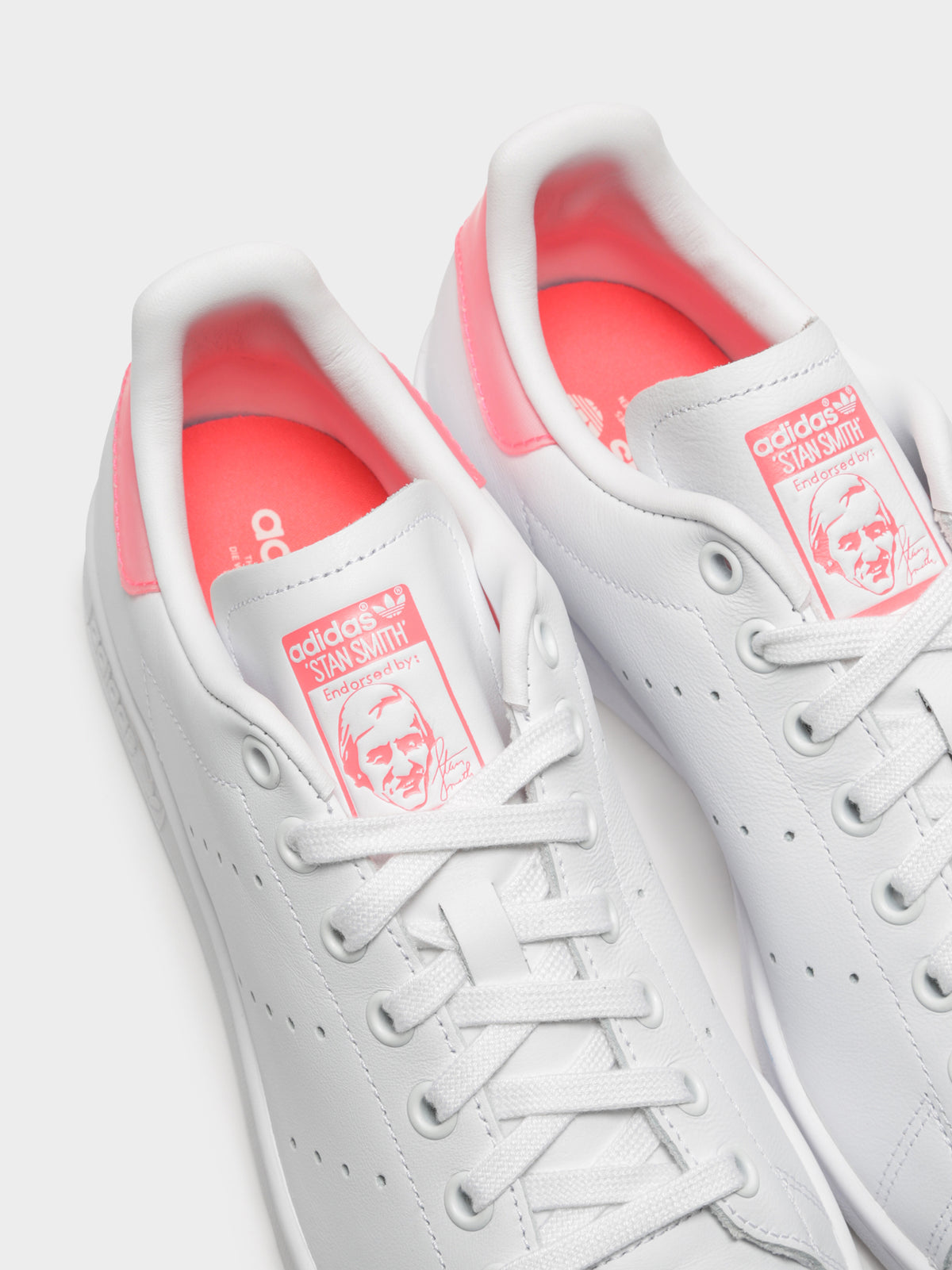 Stan Smith Sneakers in White &amp; Pink