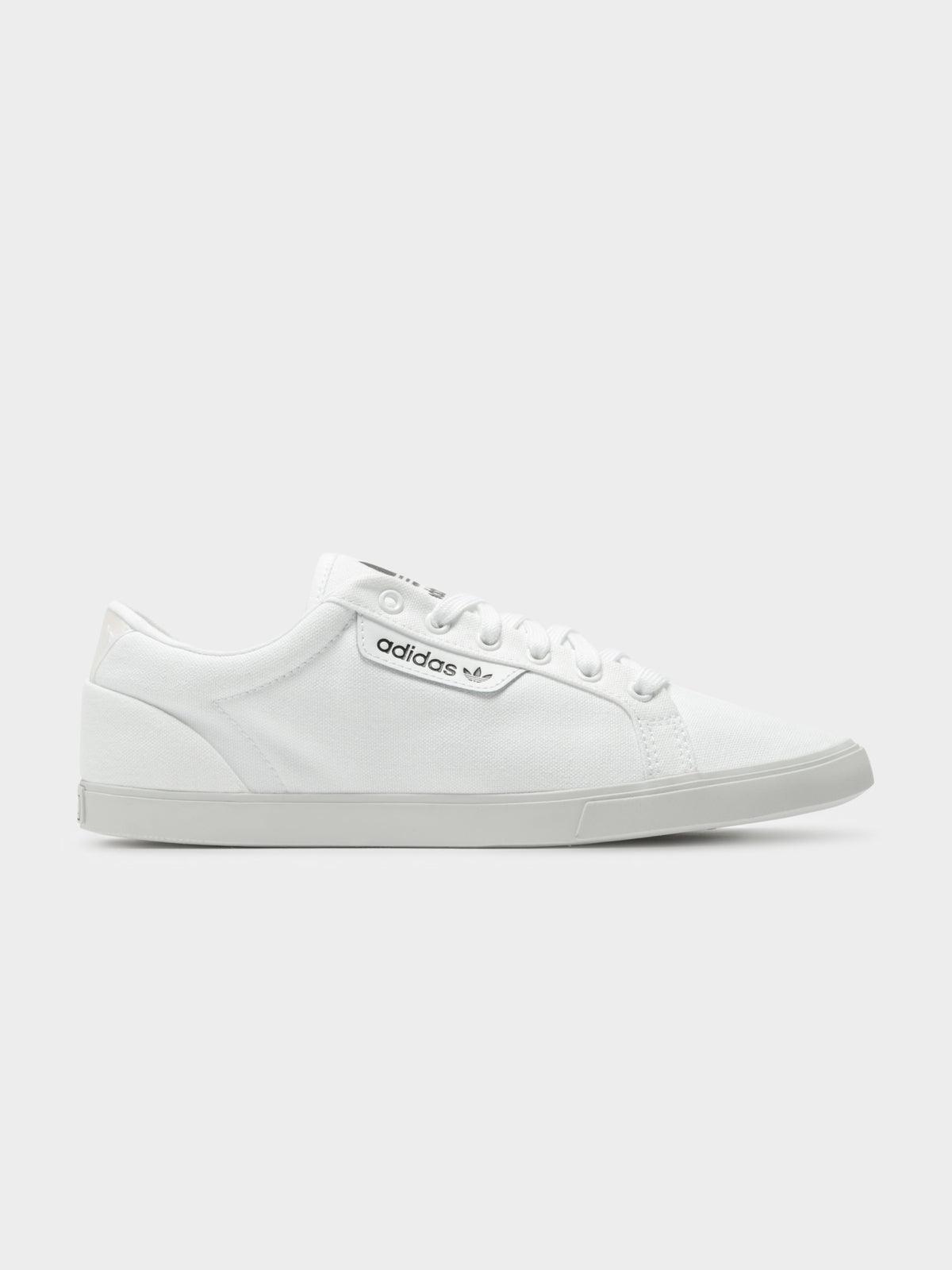 Womens Sleek Lo Sneakers in White &amp; Black