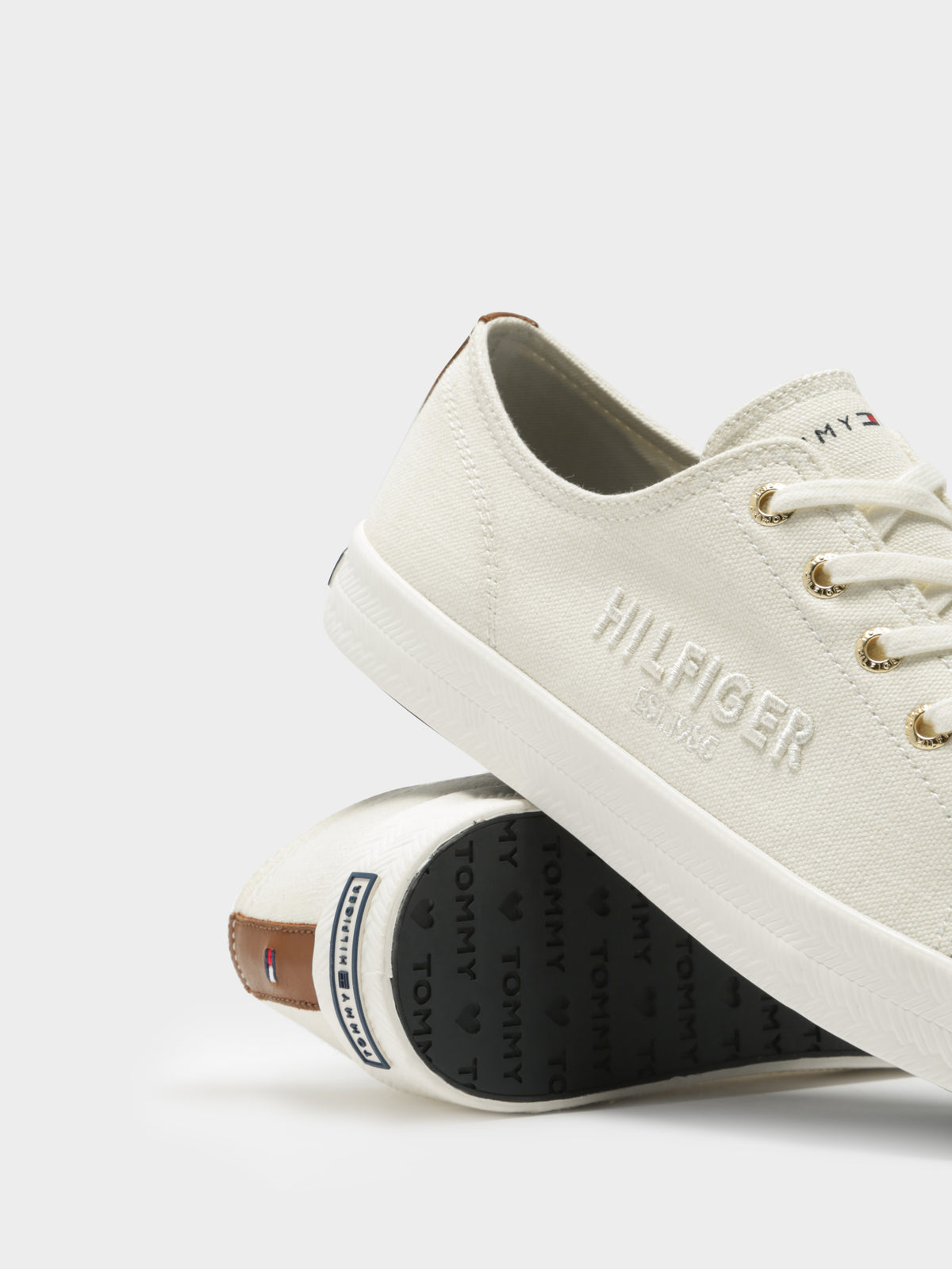 Womens Tommy Basic Sneaker in Ivory