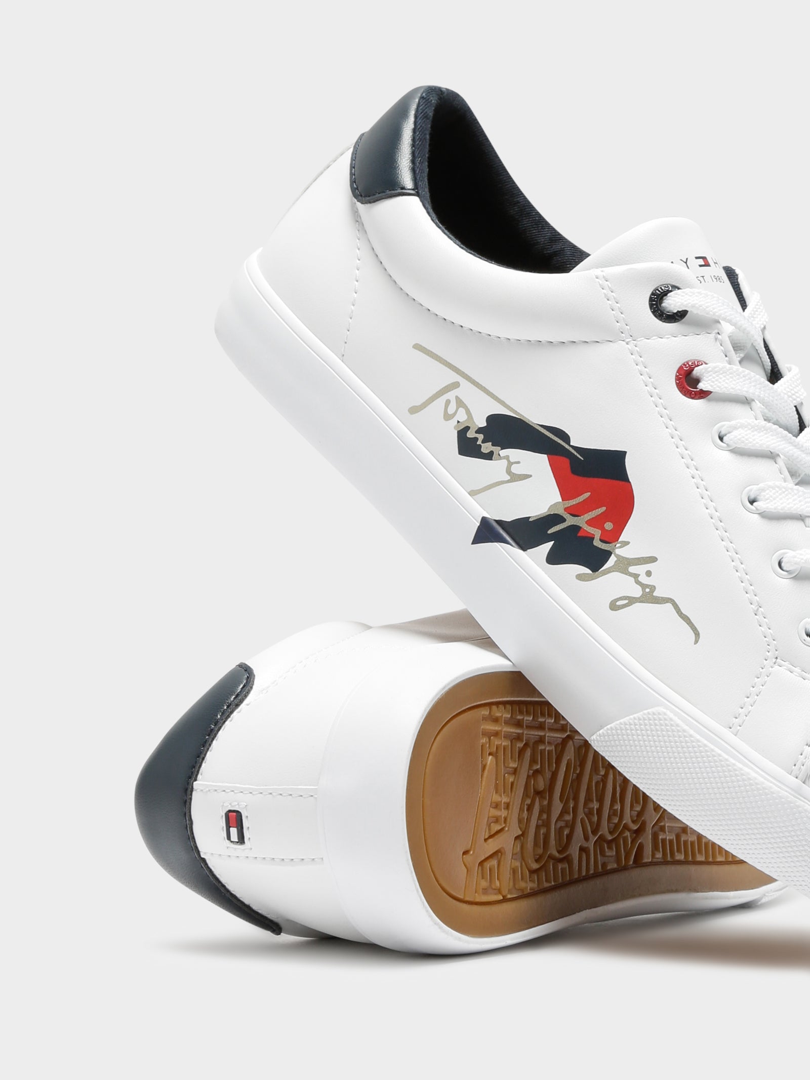 Womens Flag signature Sneakers