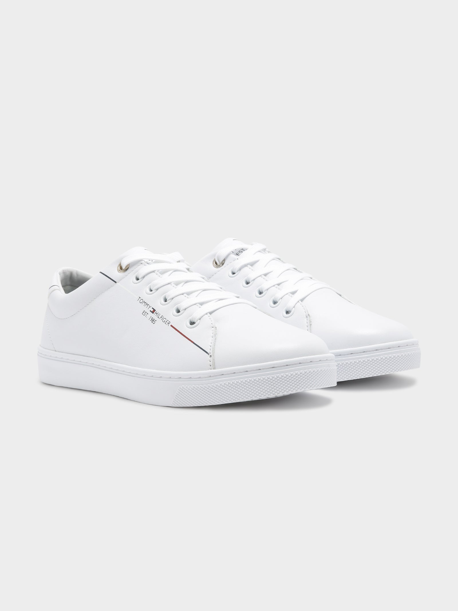 Womens Flat City Leather Sneakers