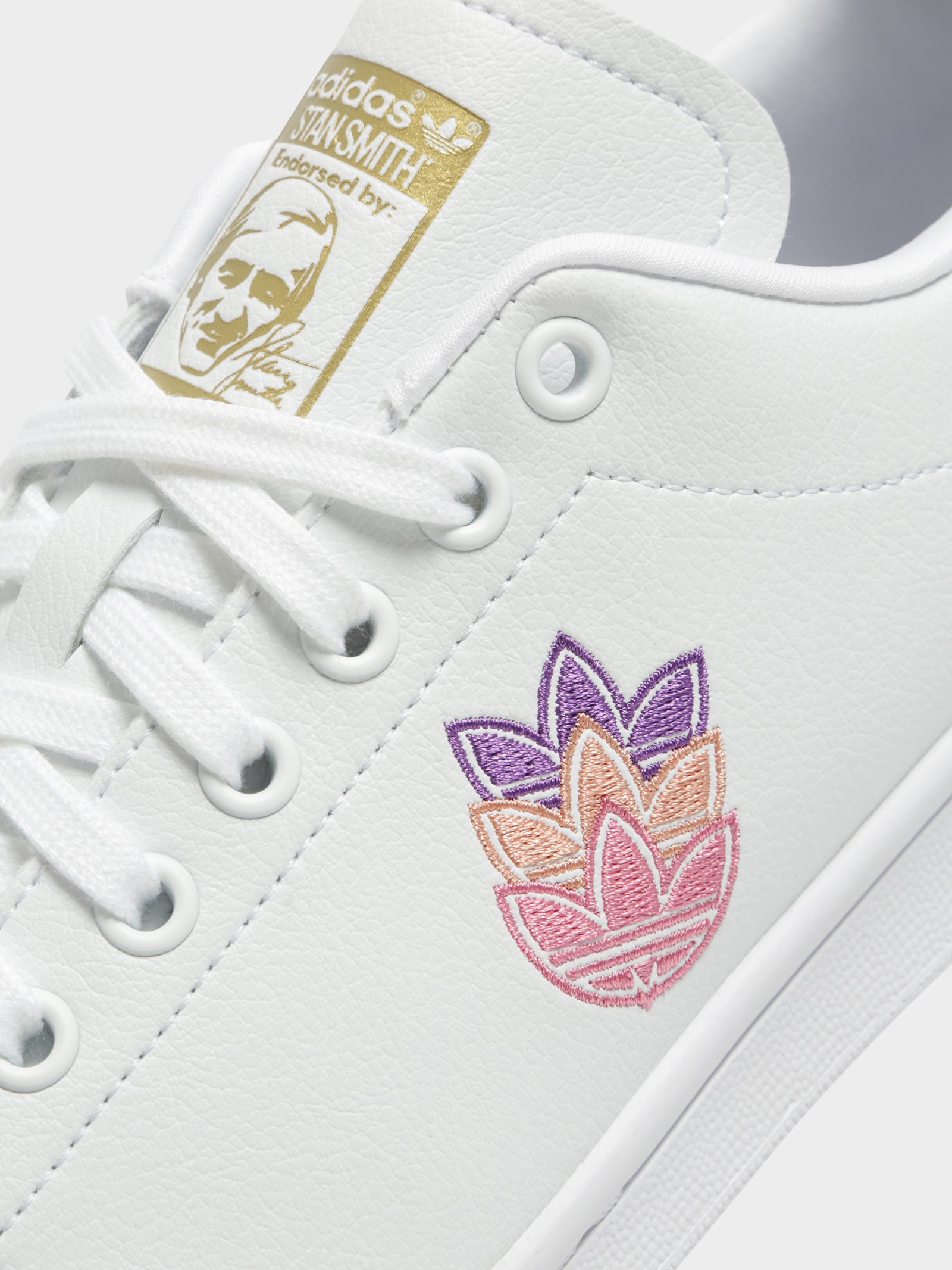 stan smith mini trefoil