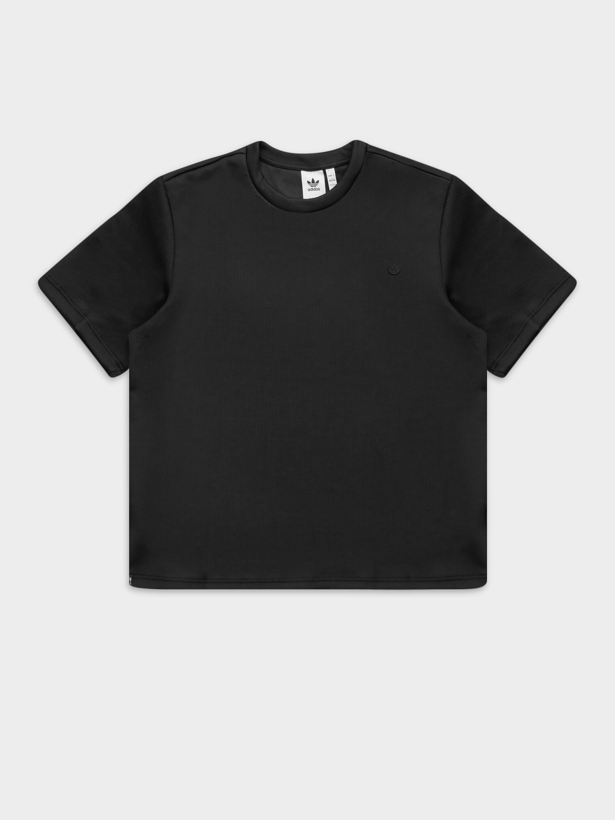 Adicolor Trefoil Plissé T-Shirt in Black