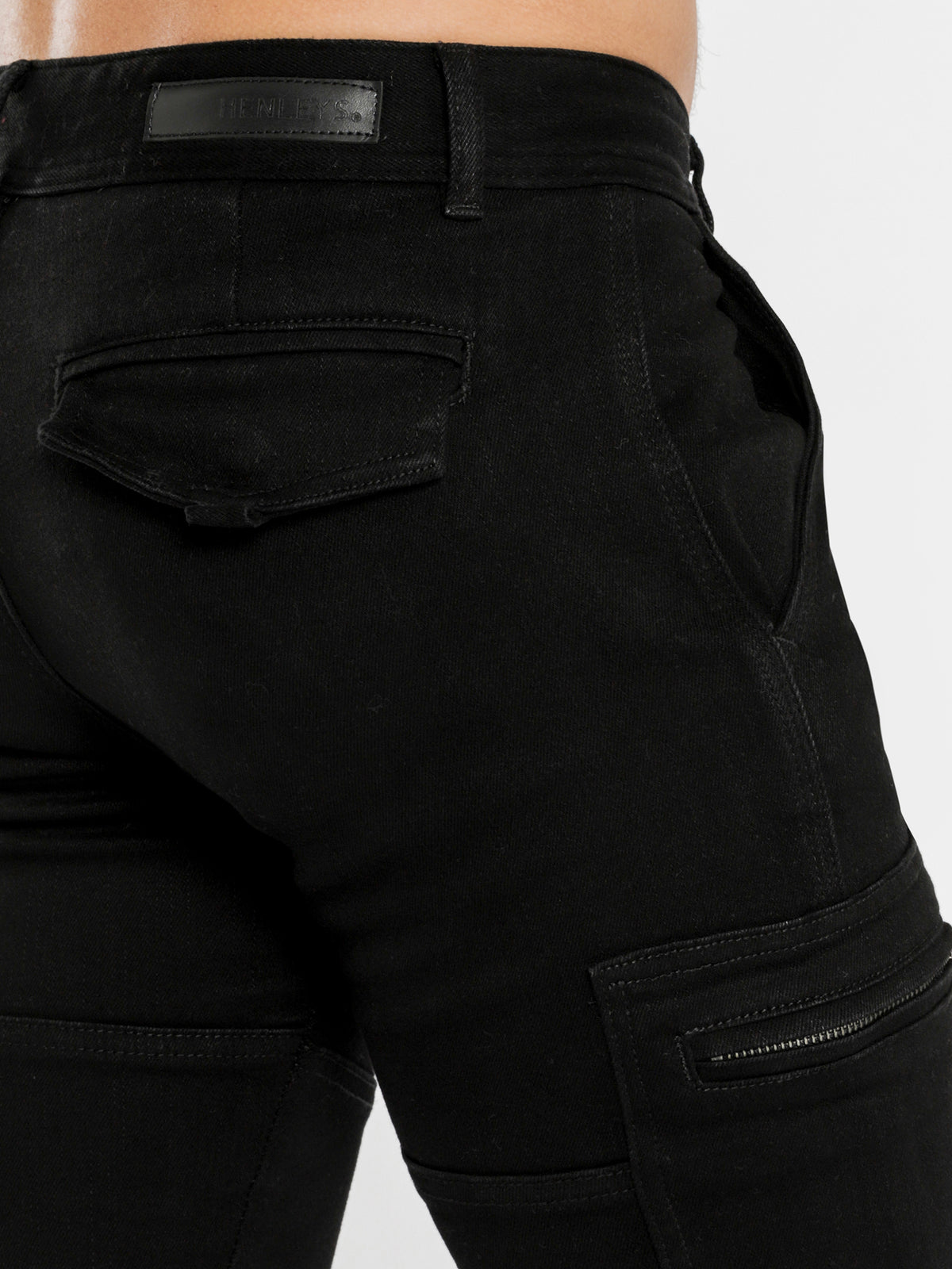 Leon Slim-Fit Cargo Pants in Black Denim