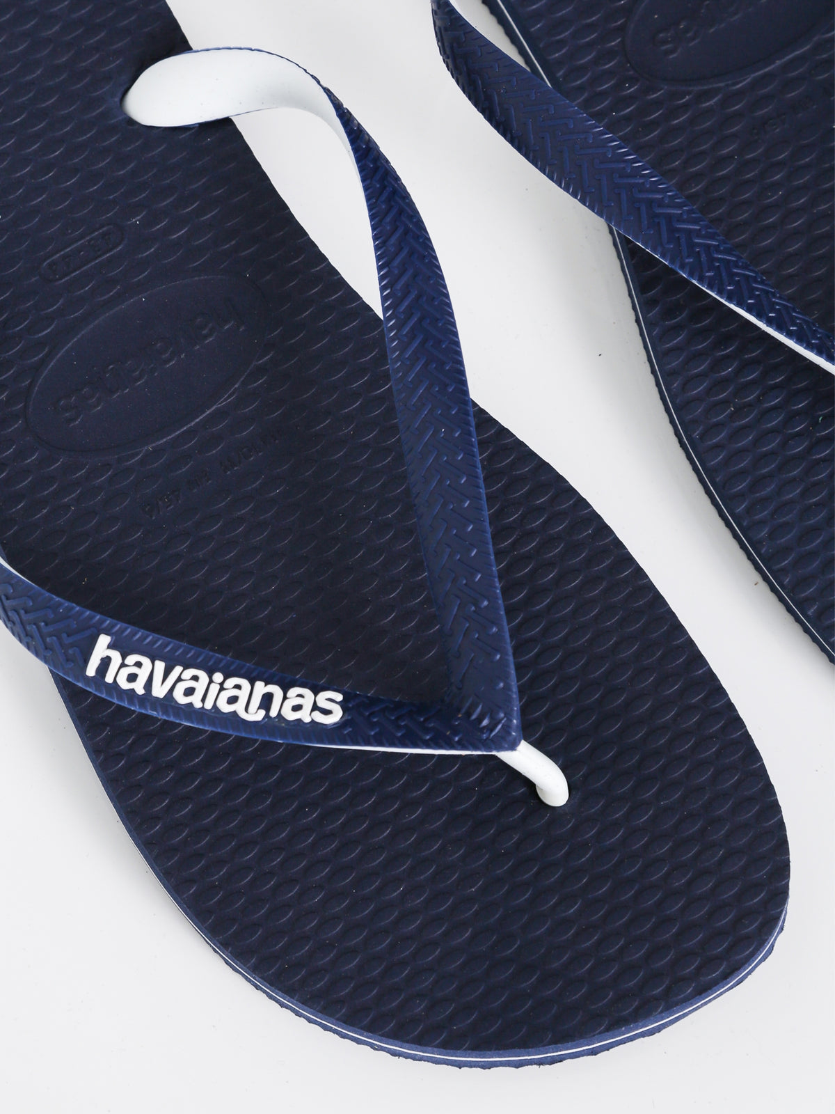 Havaianas Mens Rubber Logo Thongs | 4142