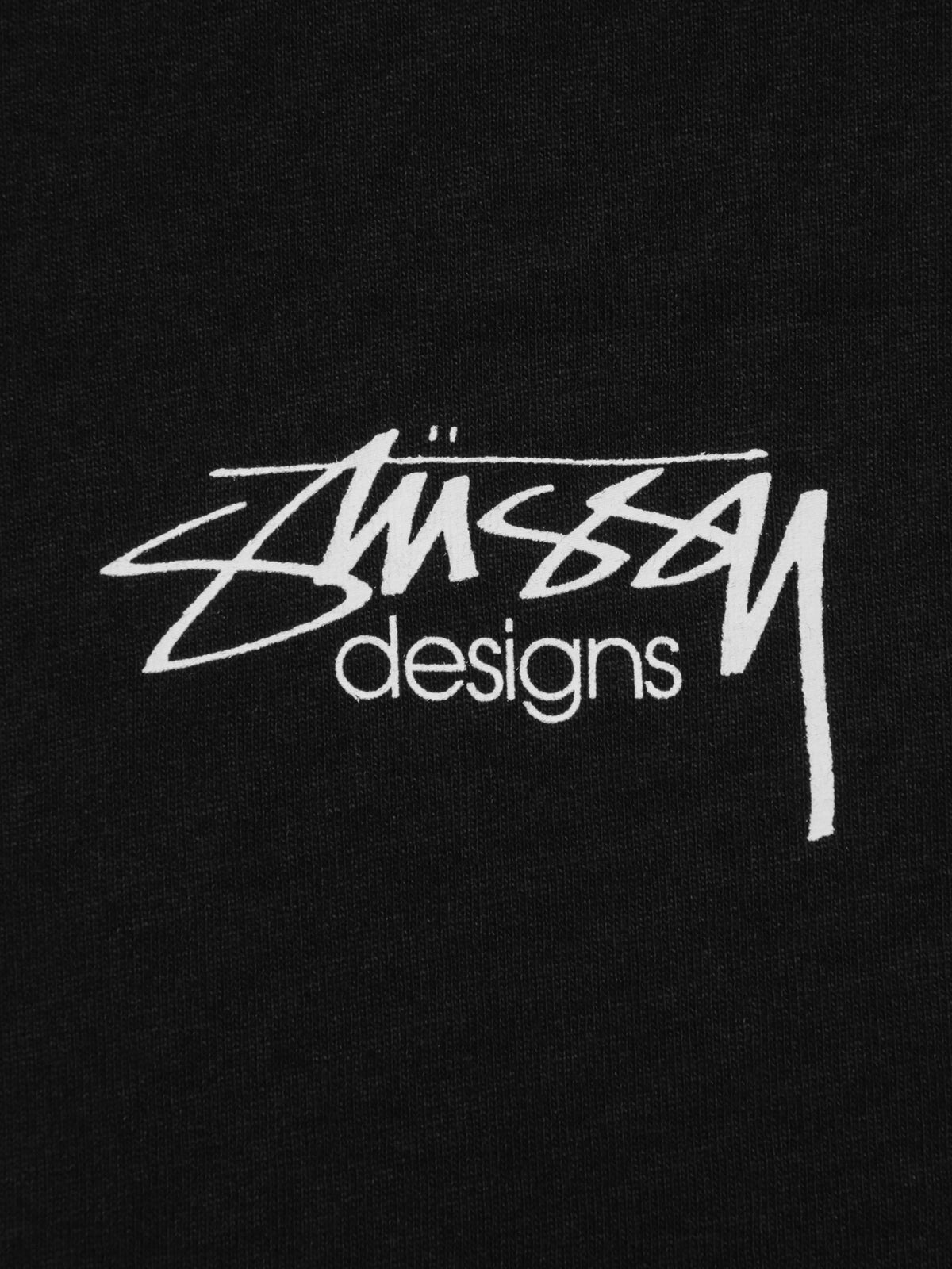 Designs T-Shirt in Black