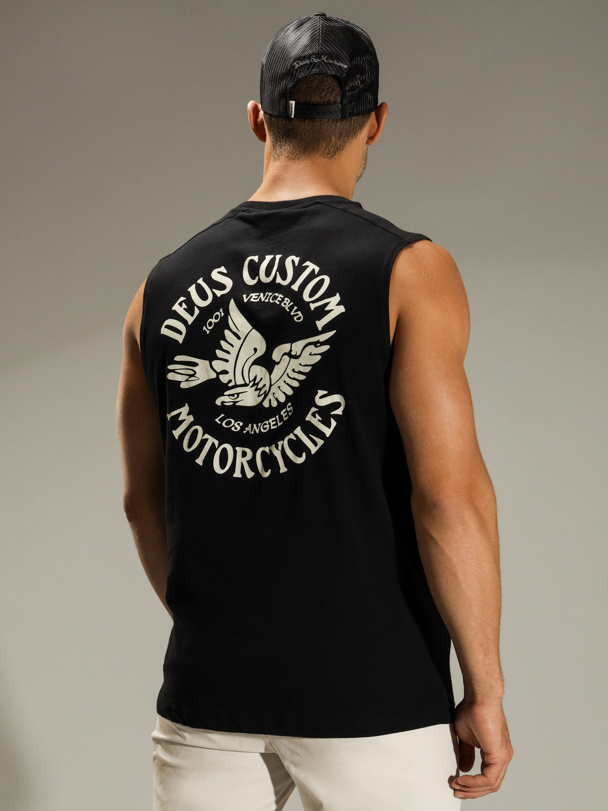 Eagles Muscle T-Shirt in Black