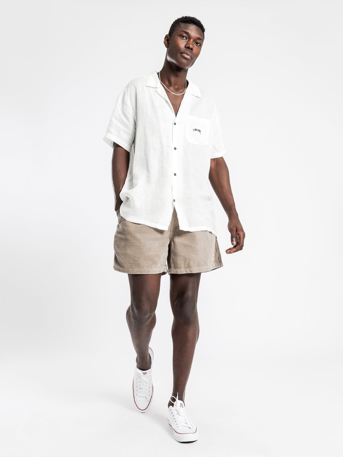 Designs Shorts in Atmosphere Brown Corduroy