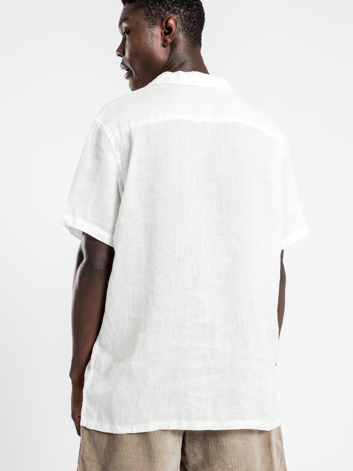 Pigment Linen Short Sleeve Shirt in White