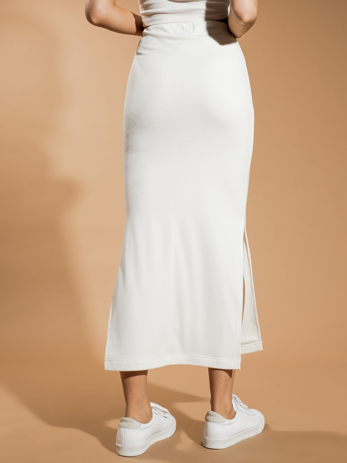 Gia Midi Skirt in White