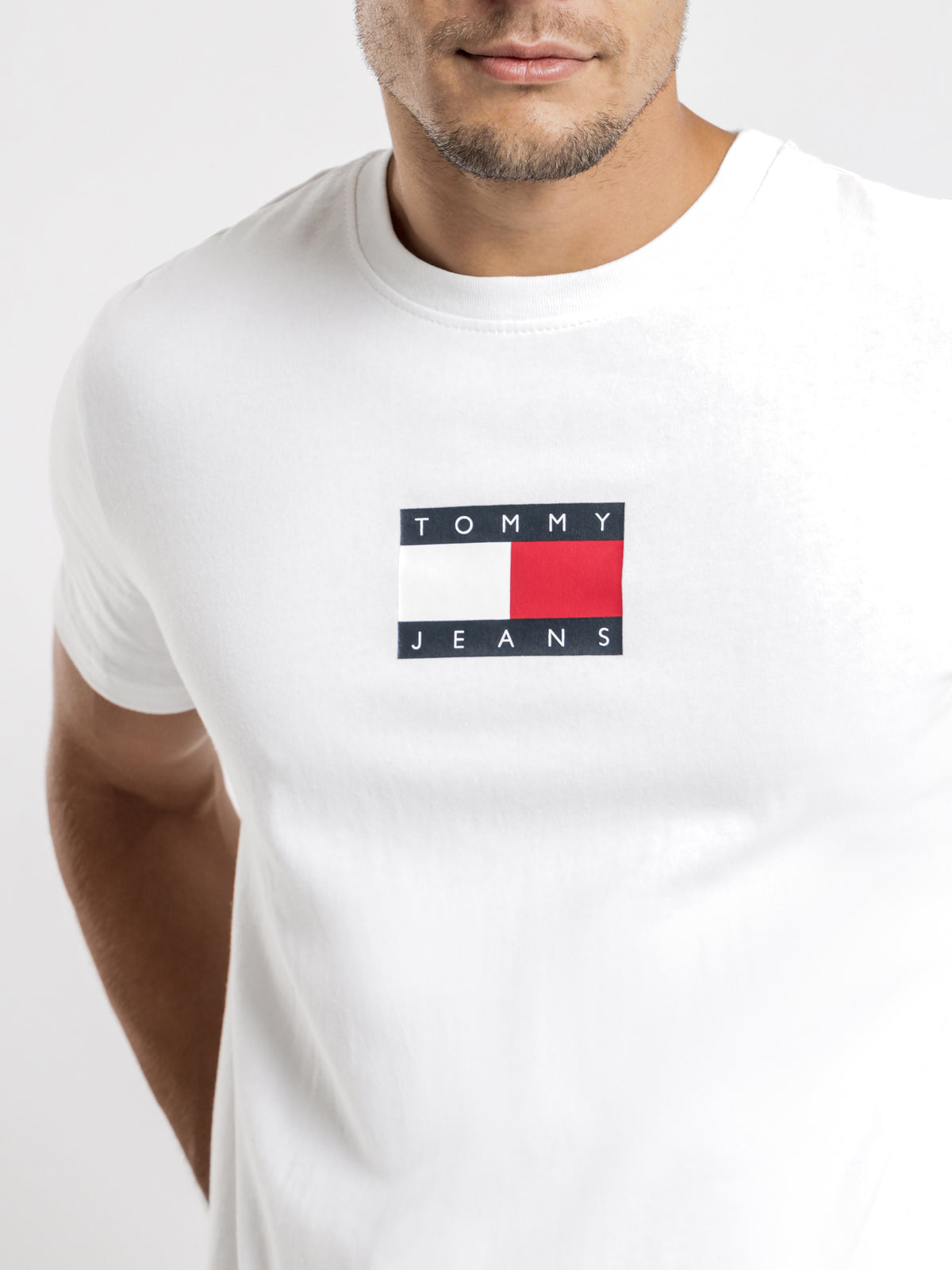 Tommy Hilfiger Badge T-Shirt in White | White