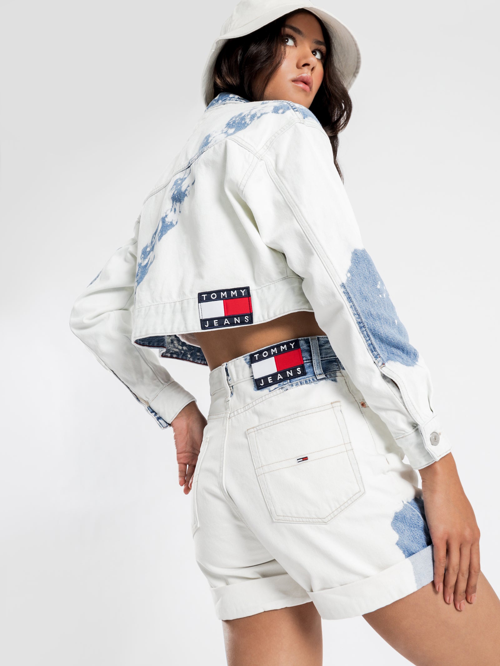 Extra Cropped Trucker Jacket
