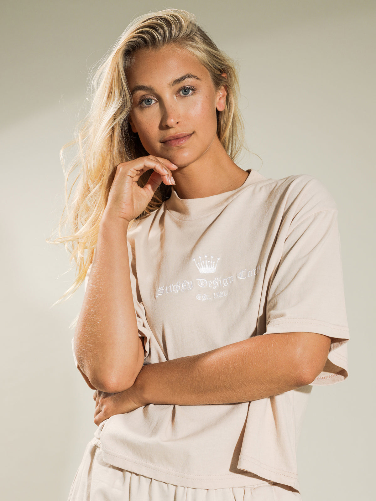 Crown Boxy T-Shirt in Neutral