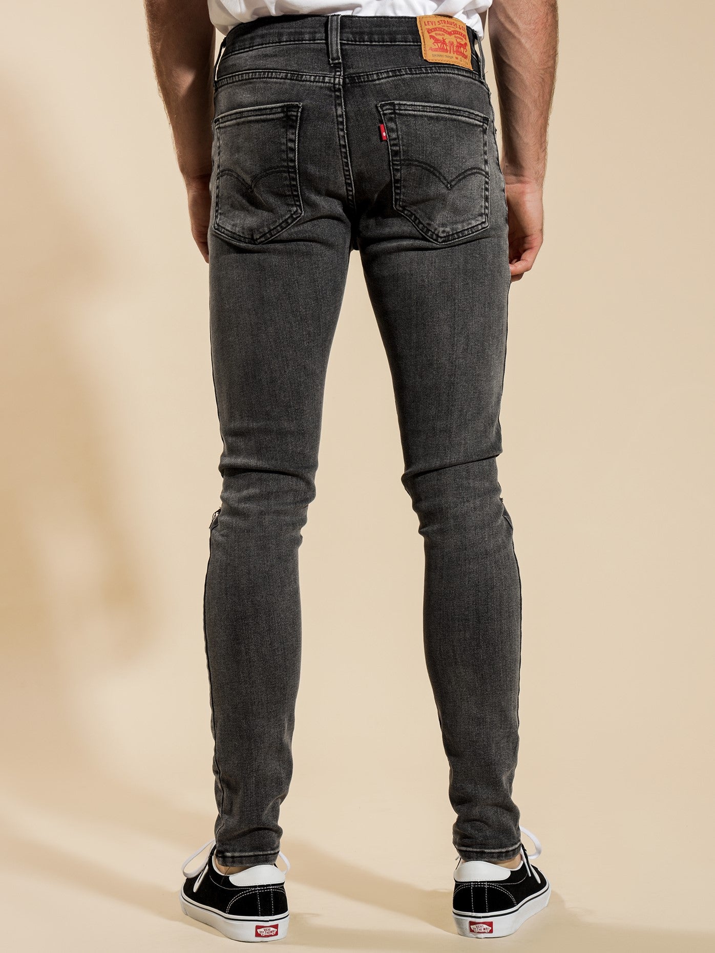 Skinny Tapered Jeans