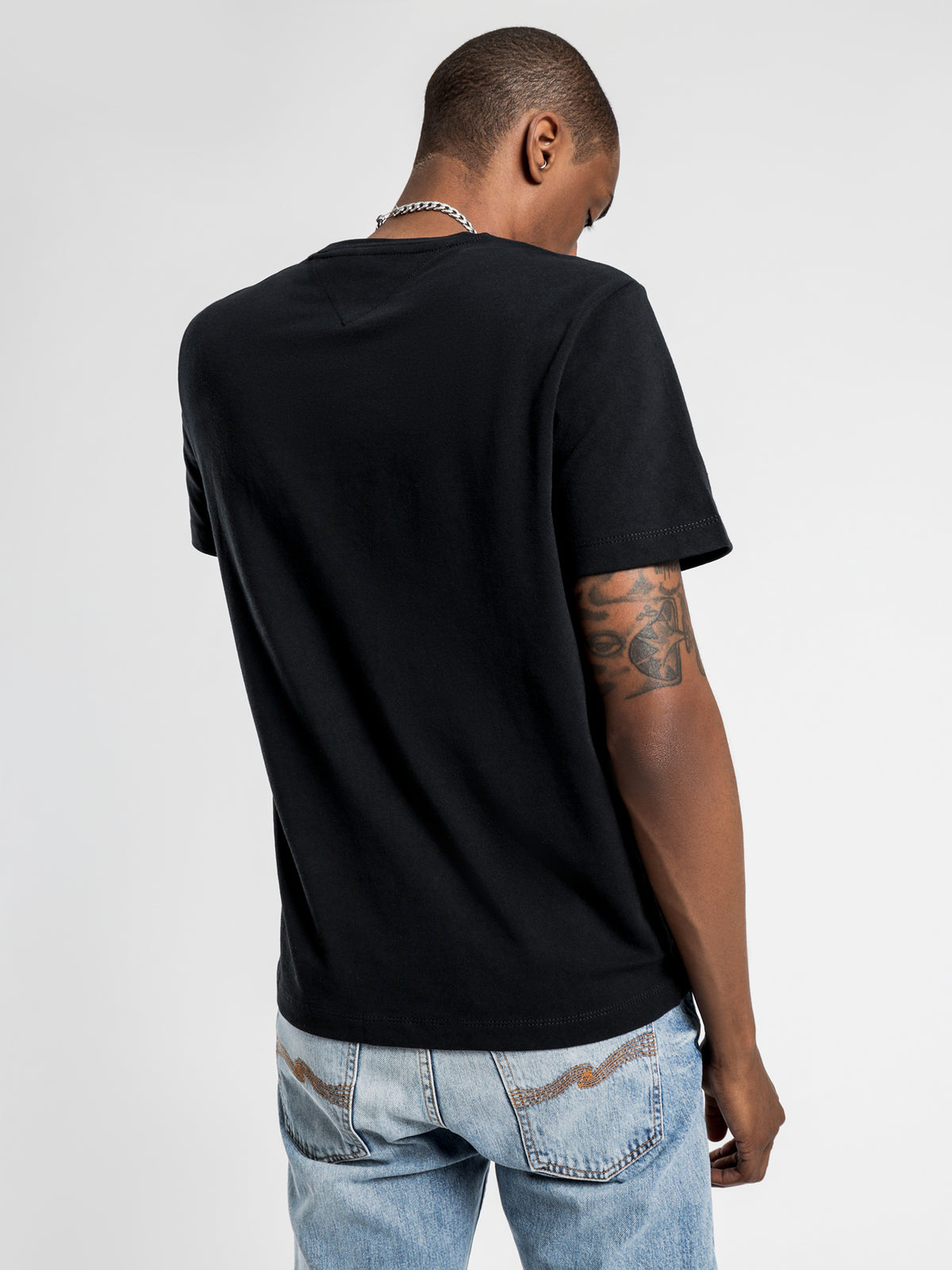 Tommy Organic Badge T-Shirt in Black