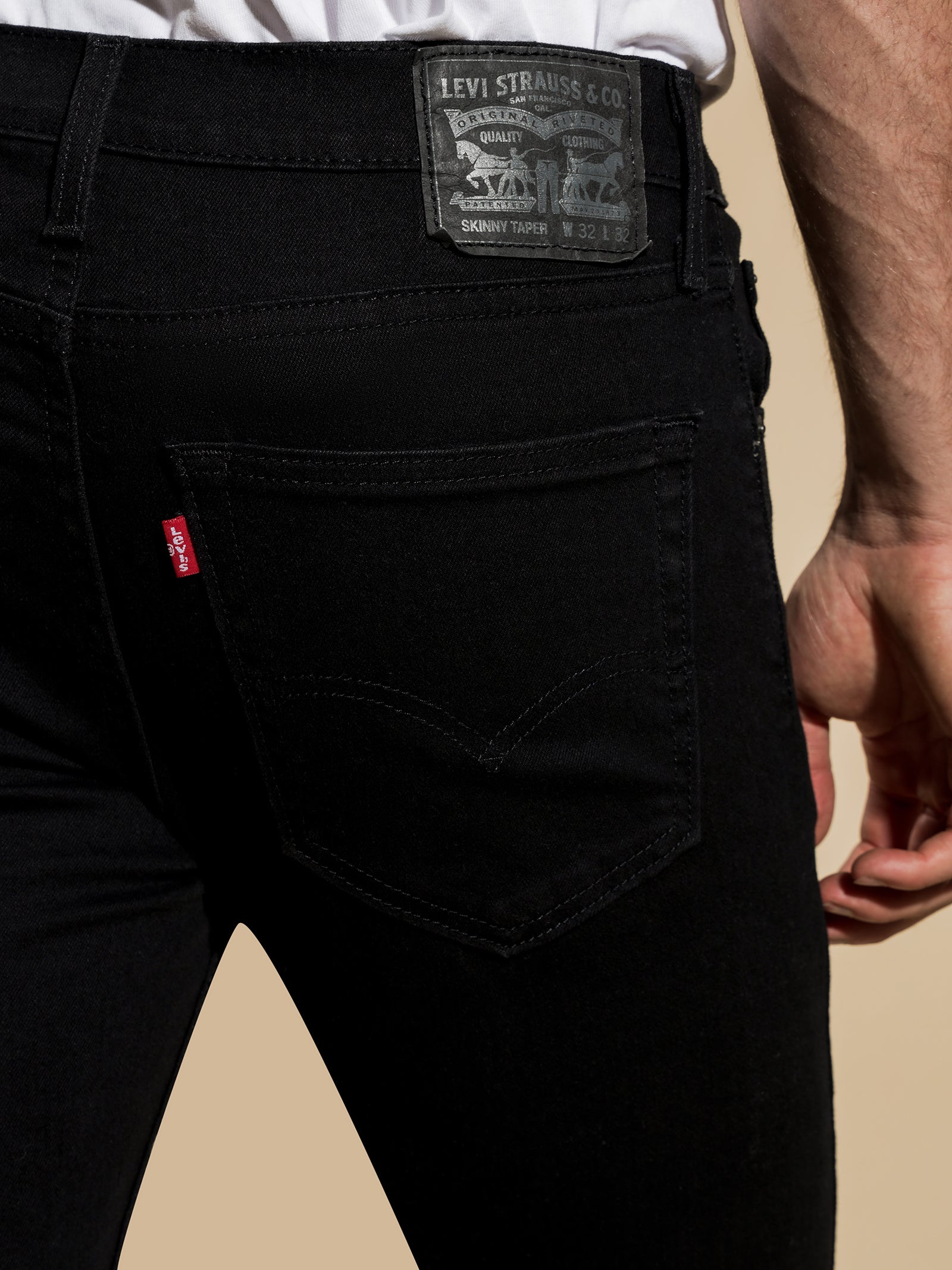 Skinny Tapered Jeans