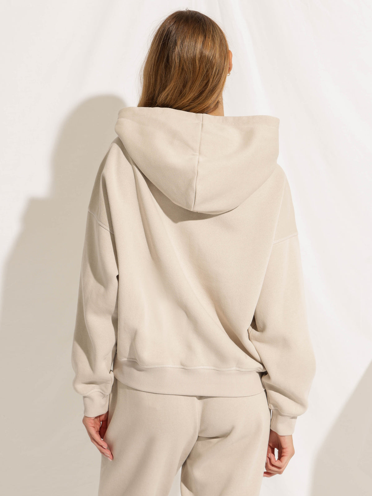 Carter Classic Hoodie in Stone