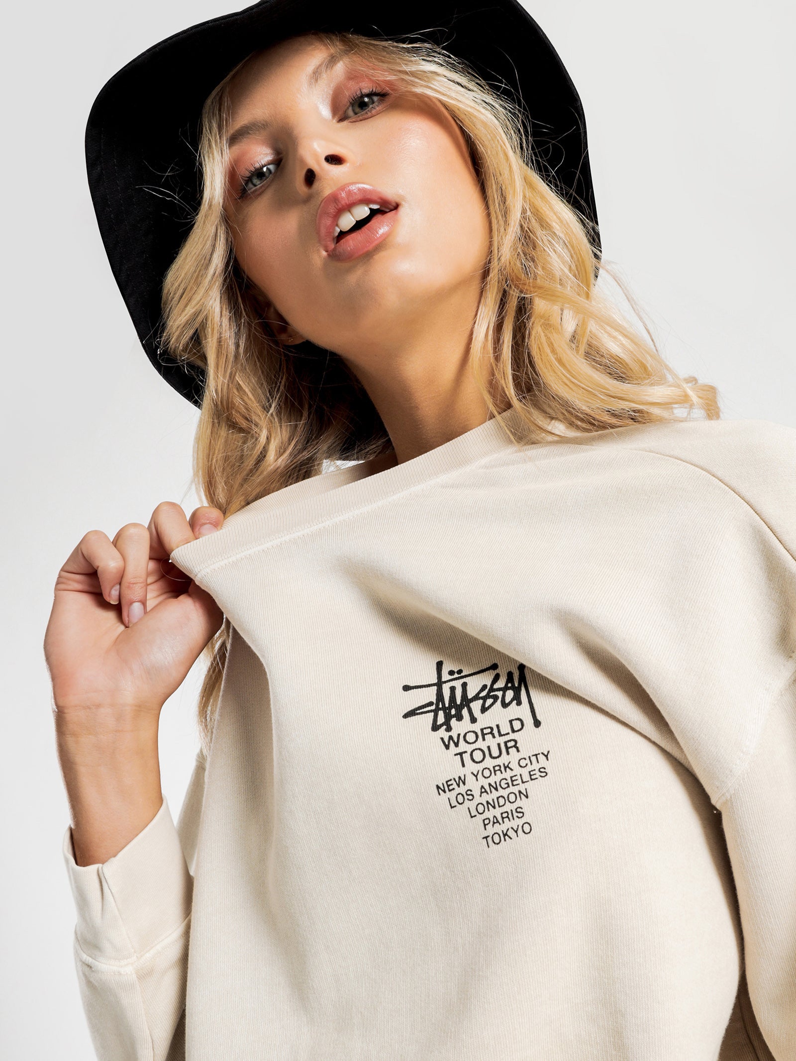 World Tour Pigment Crew