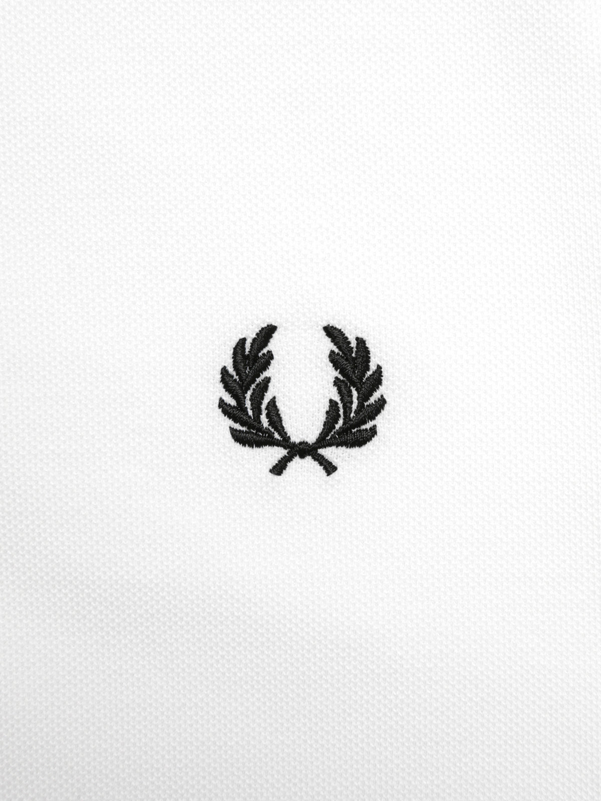 Twin Tipped Fred Perry Shirt in Snow White