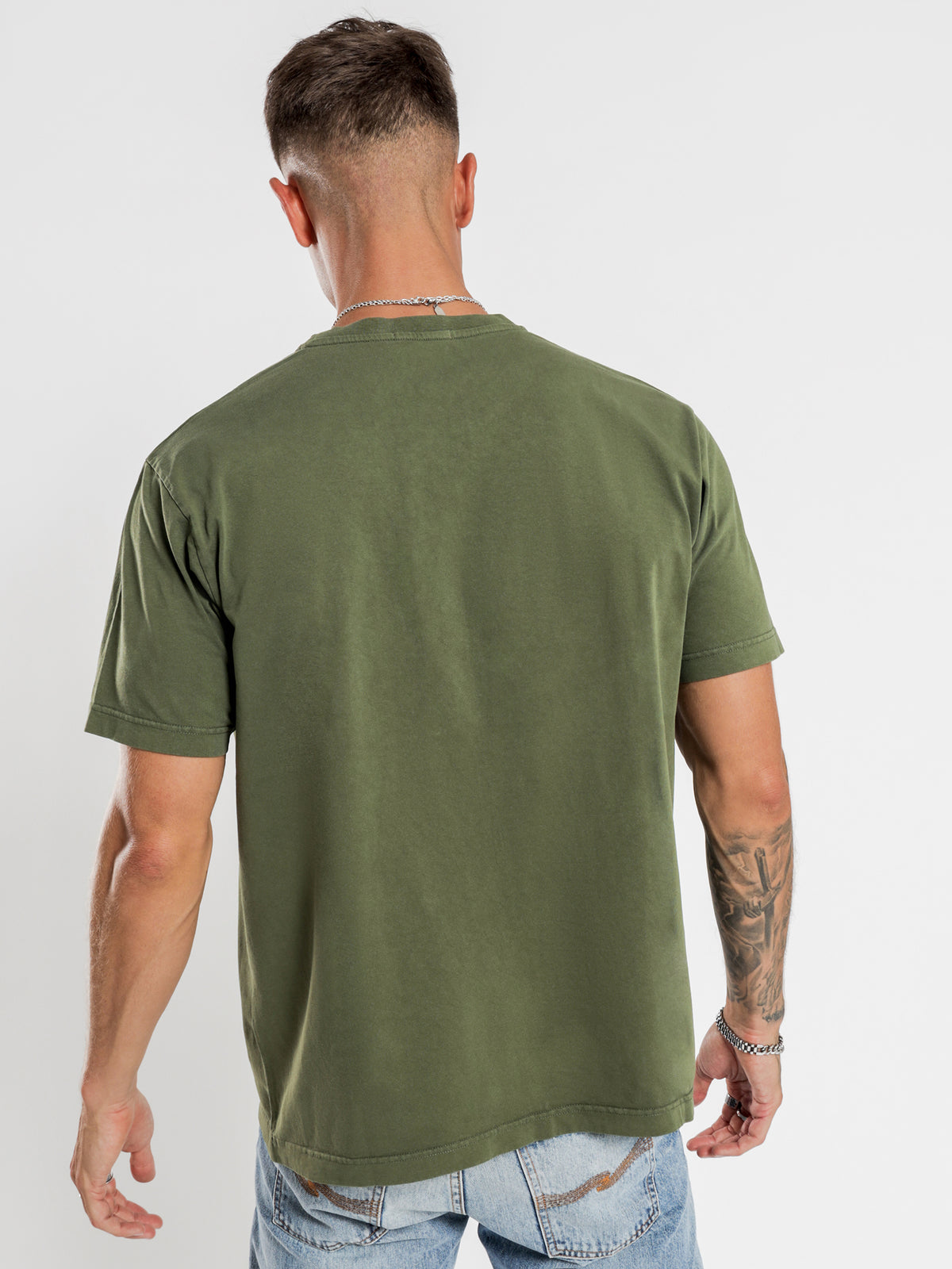 Uno Njco Circle T-Shirt in Olive