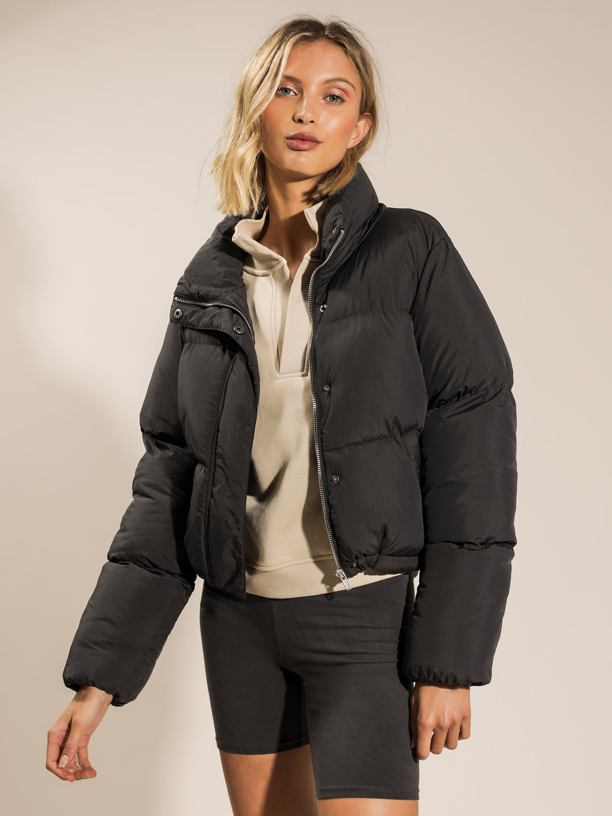 Topher Puffer Jacket in Coal