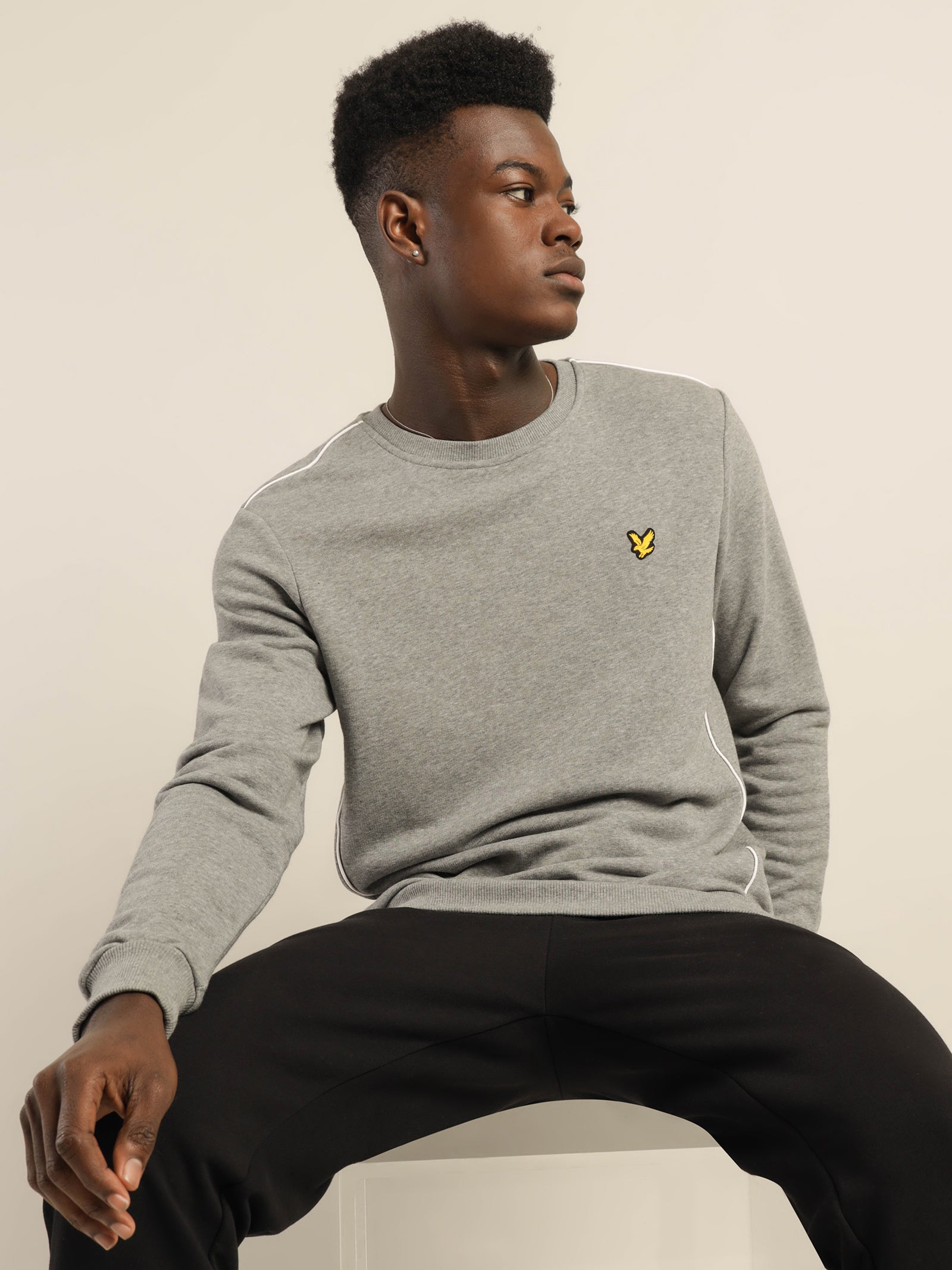 Contrast Piping Crew Neck Sweater in Mid Grey Marl