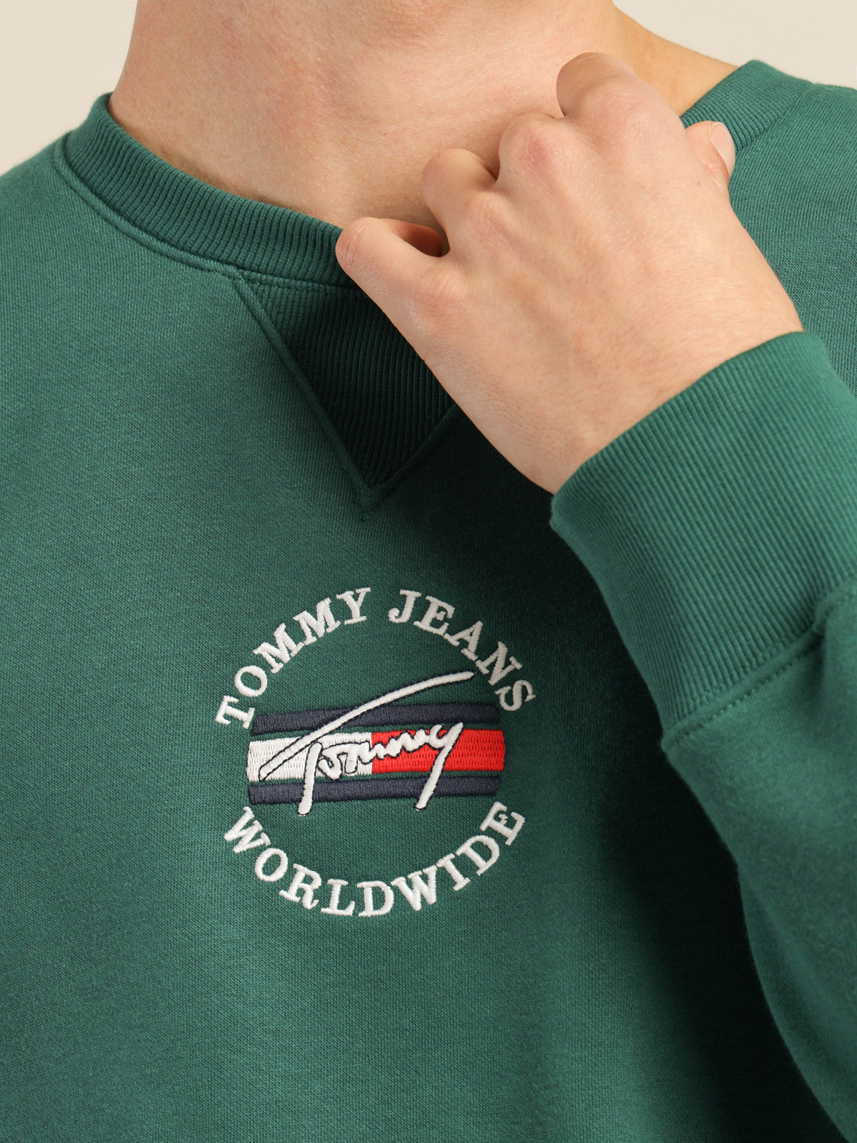 Timeless Tommy Crew Neck Sweatshirt in Rural Green