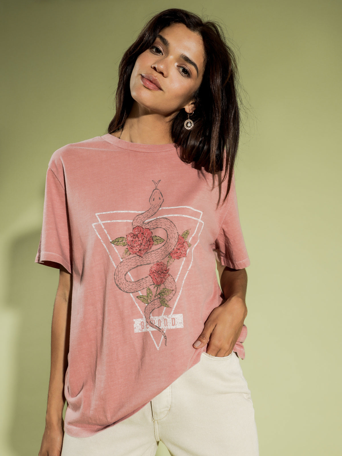 Snake &amp; Roses T-Shirt in Blush