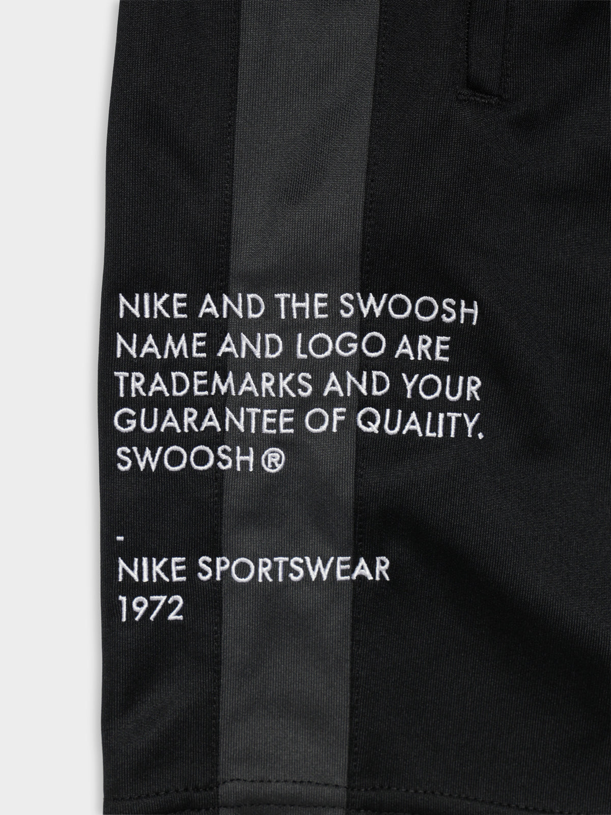 NSW Swoosh Shorts in Black