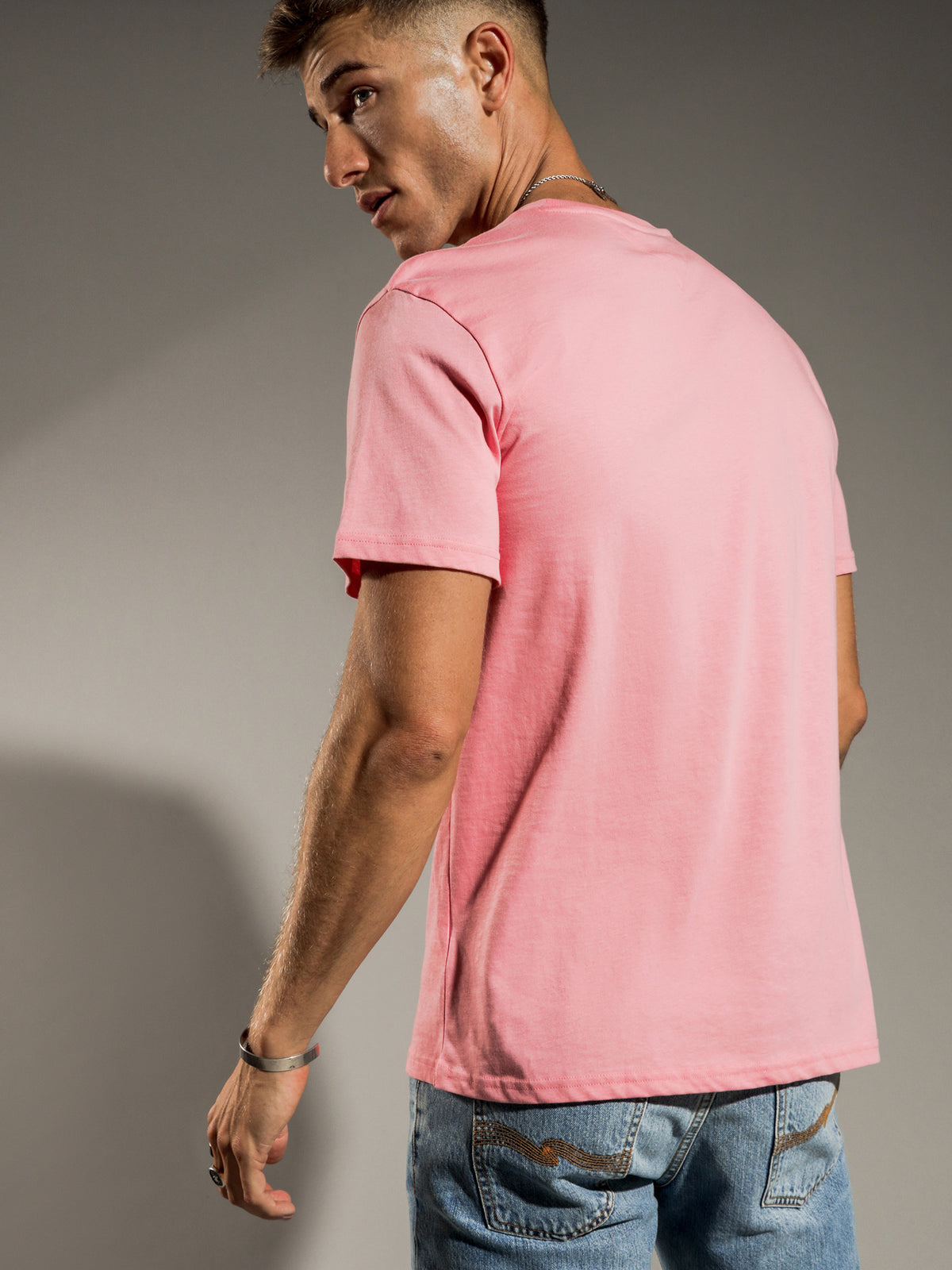 Straight Logo T-Shirt in Rosey Pink