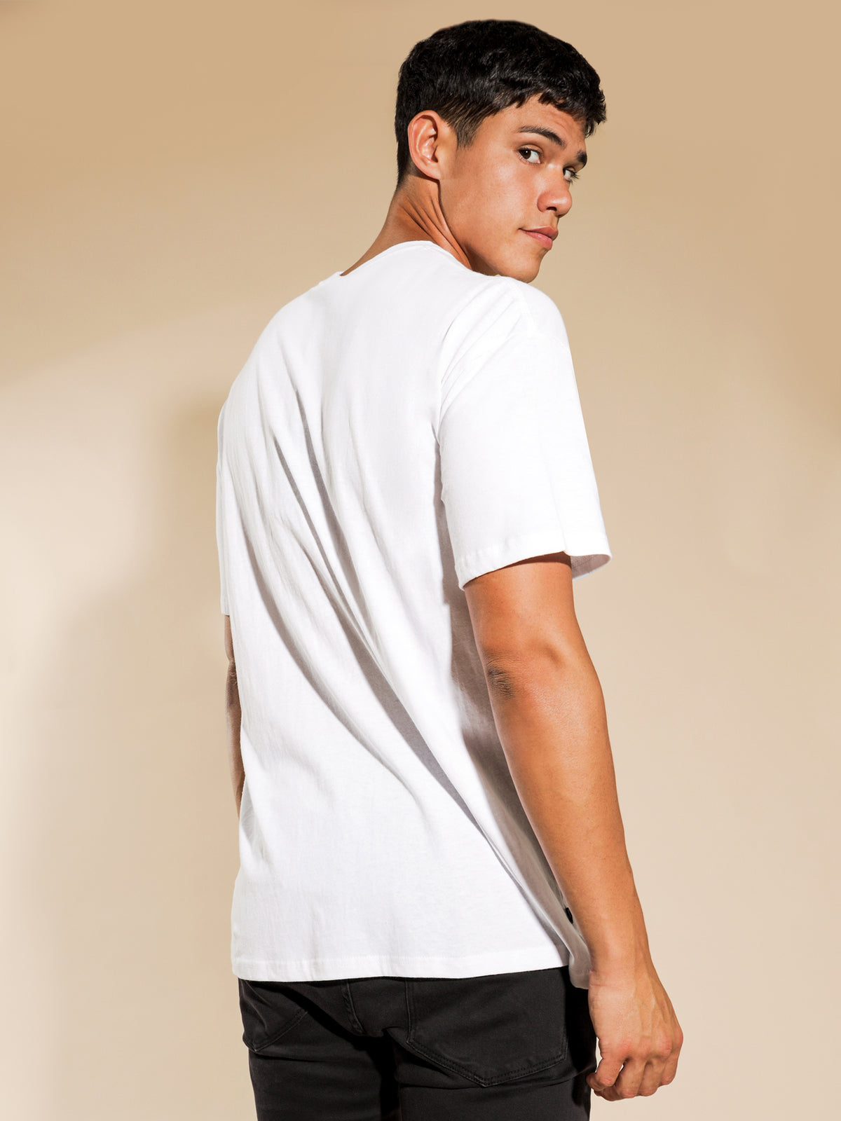 International Short Sleeve T-Shirt in White