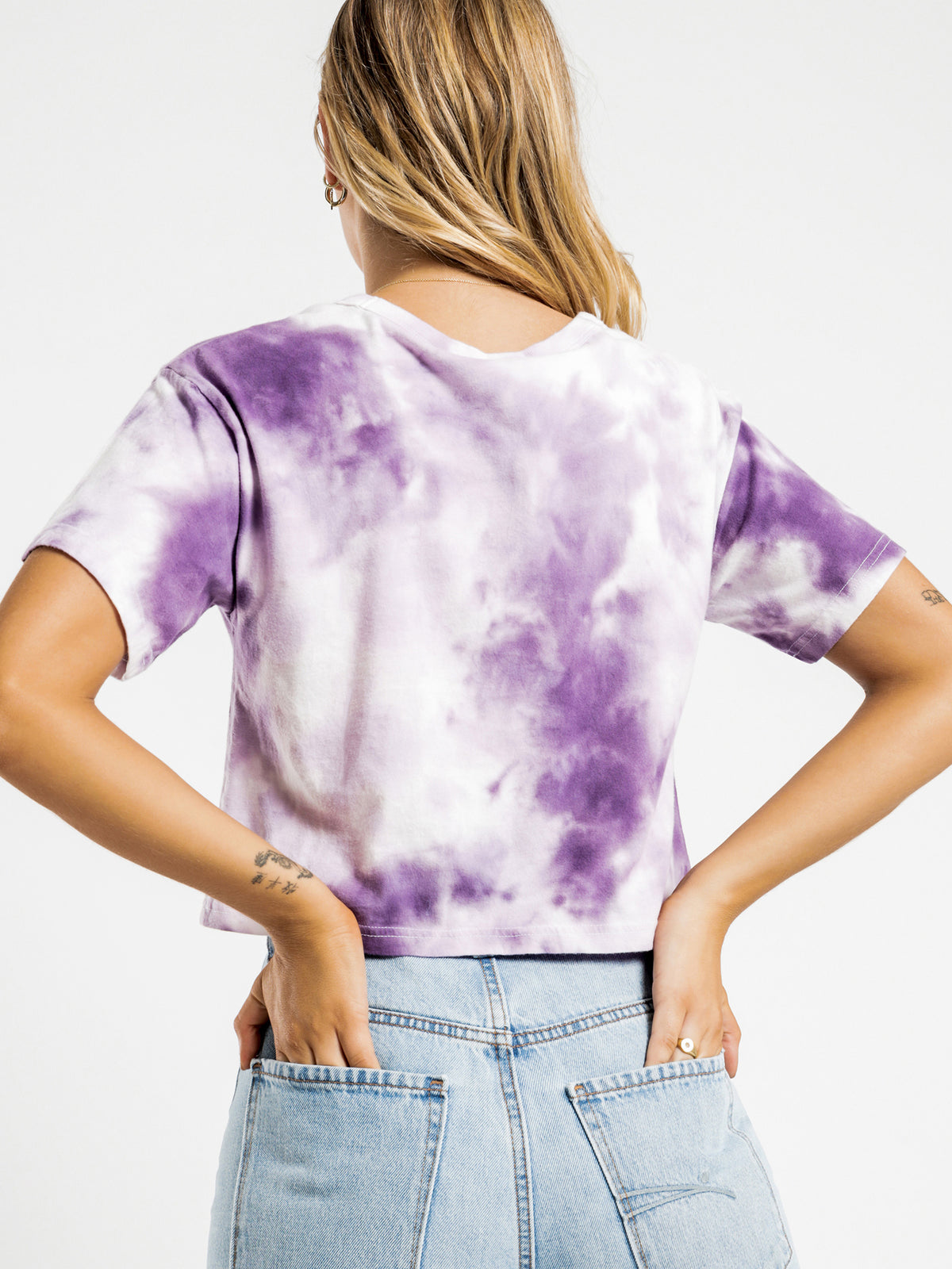 Big Sky Dye Cropped T-Shirt in Lilac