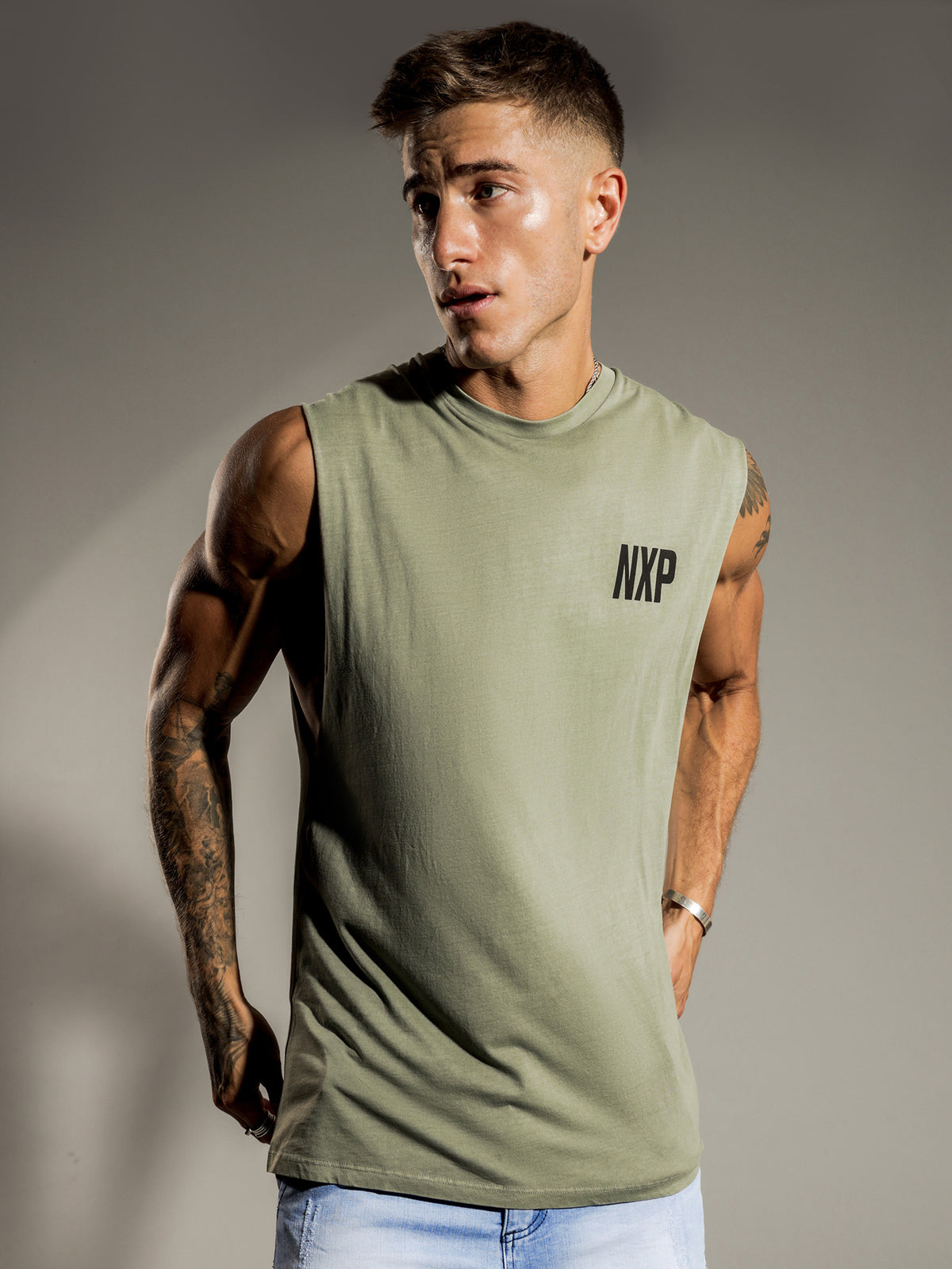 Opposites Cape Back Muscle T-Shirt in Pigment Khaki