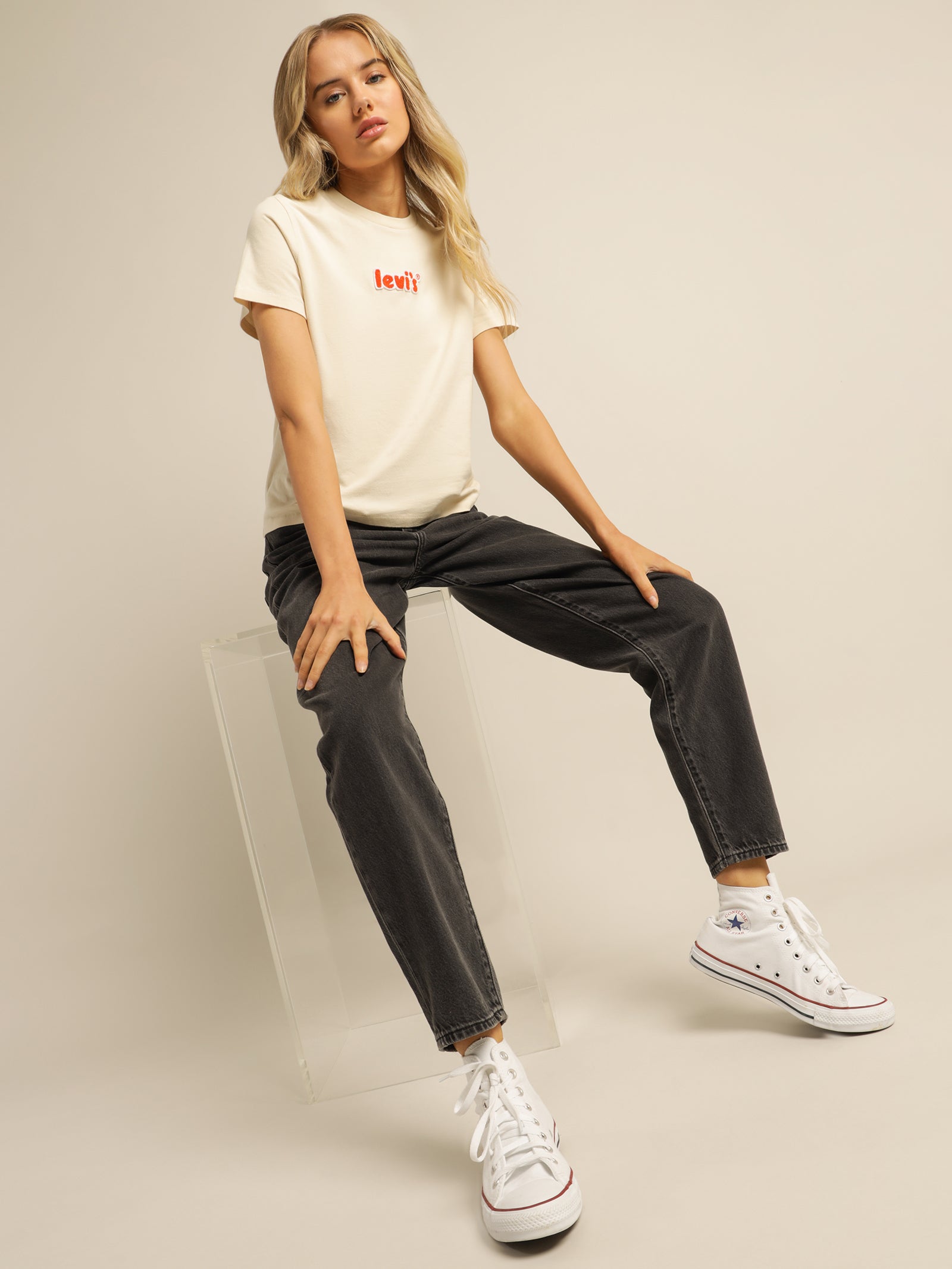 High-Waisted Loose Taper Jean