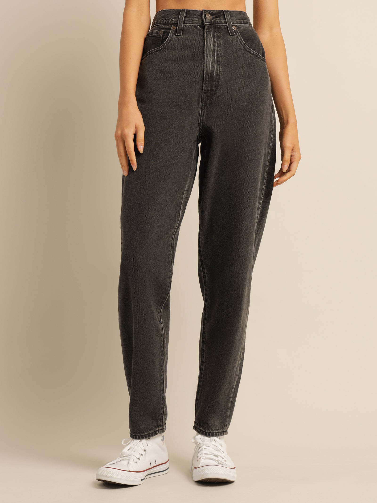 High-Waisted Loose Taper Jean