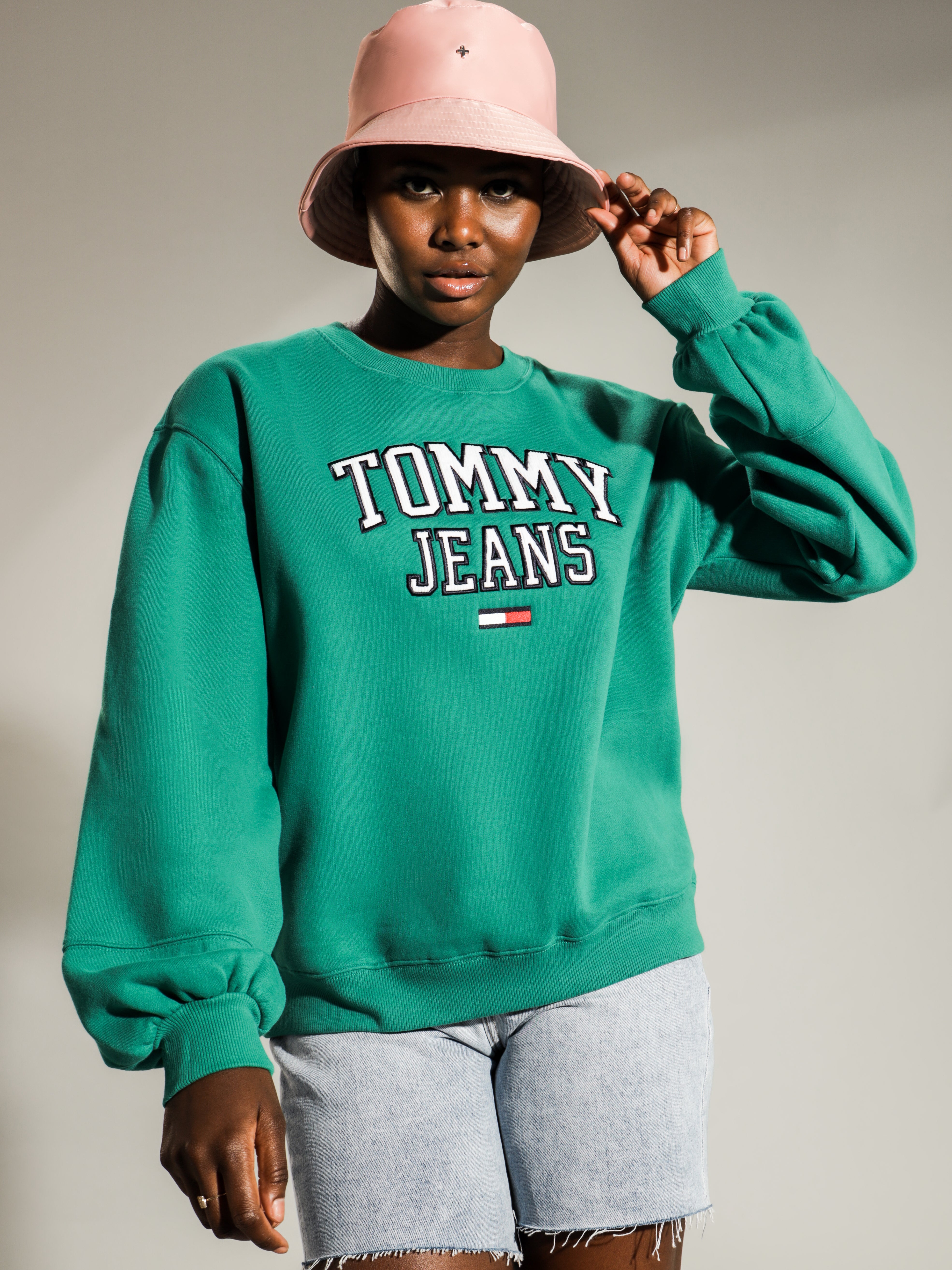 College Logo Relaxed Fit Sweatshirt