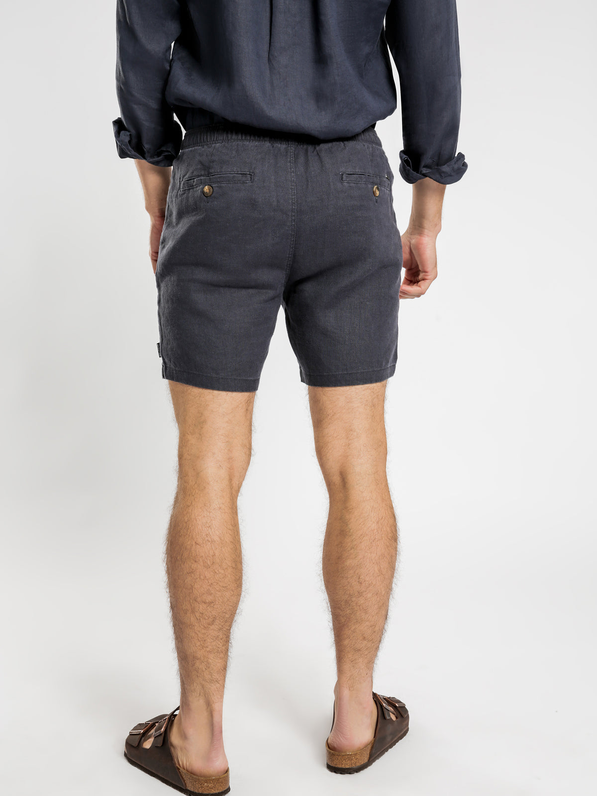 Nelson Shorts in Navy Linen