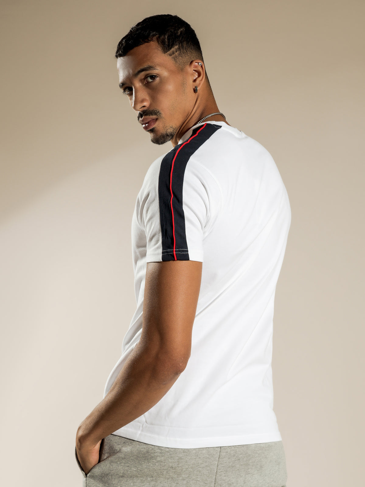 Carcano T-Shirt in White &amp; Navy