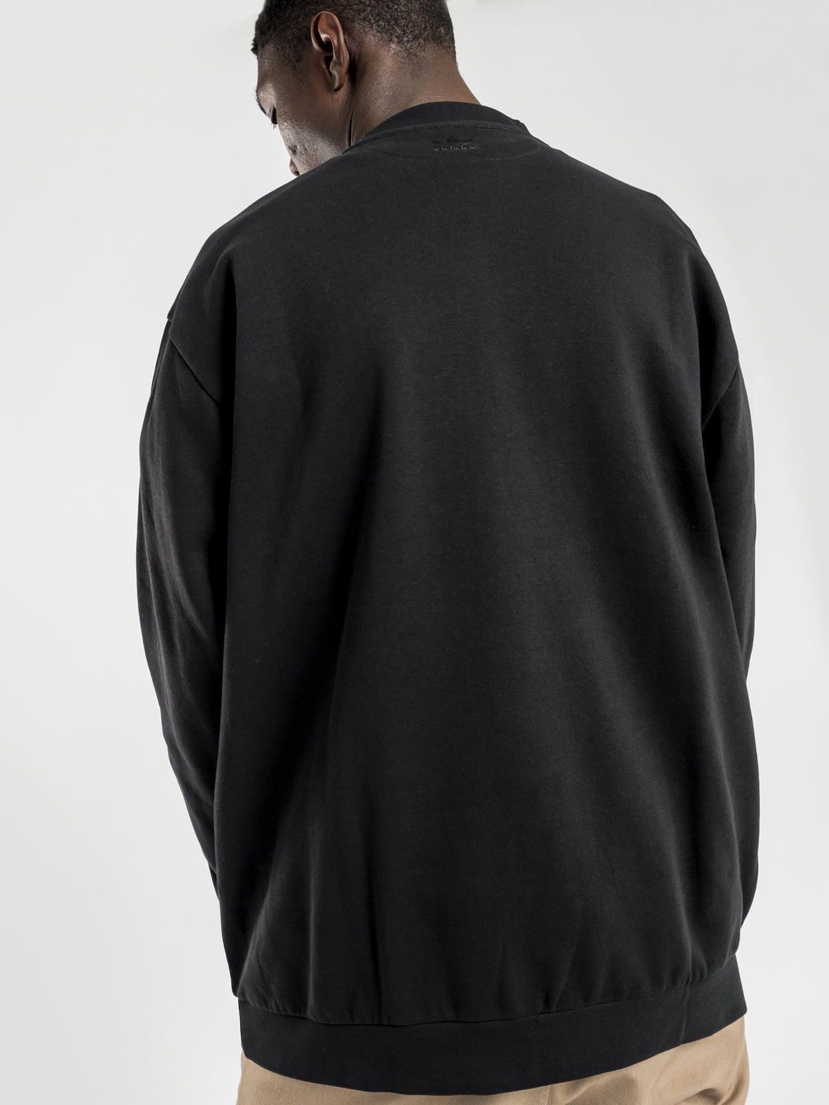 3D Trefoil Graphic Crew Sweatshirt in Black