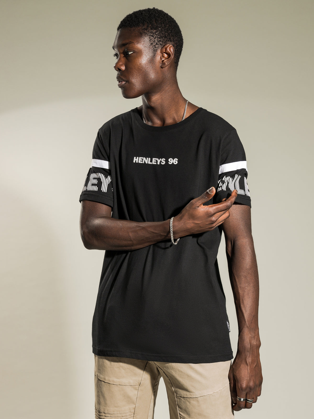 Henleys Webber T-Shirt | Black